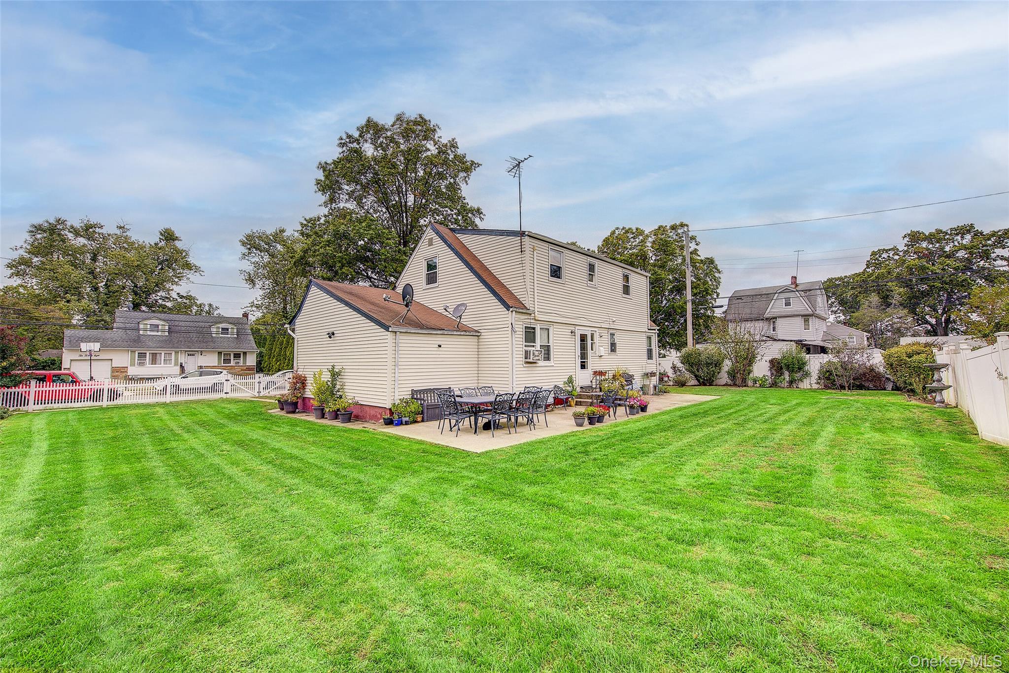 1025 Ontario Road, West Hempstead, NY 11552