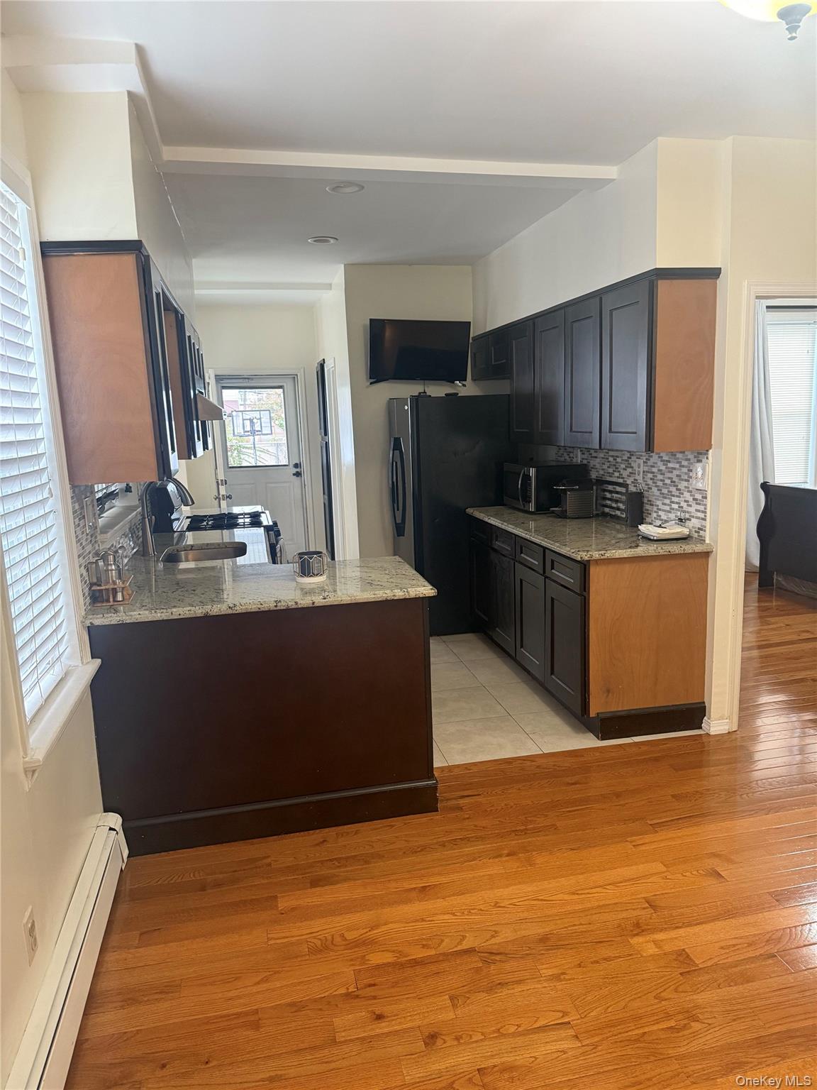 Valley Stream, NY 11581