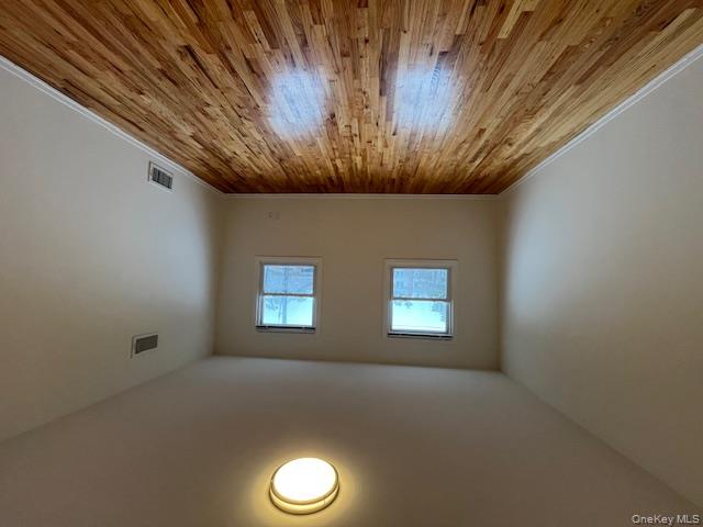 1 Inwood Road # A, Port Washington, NY 11050