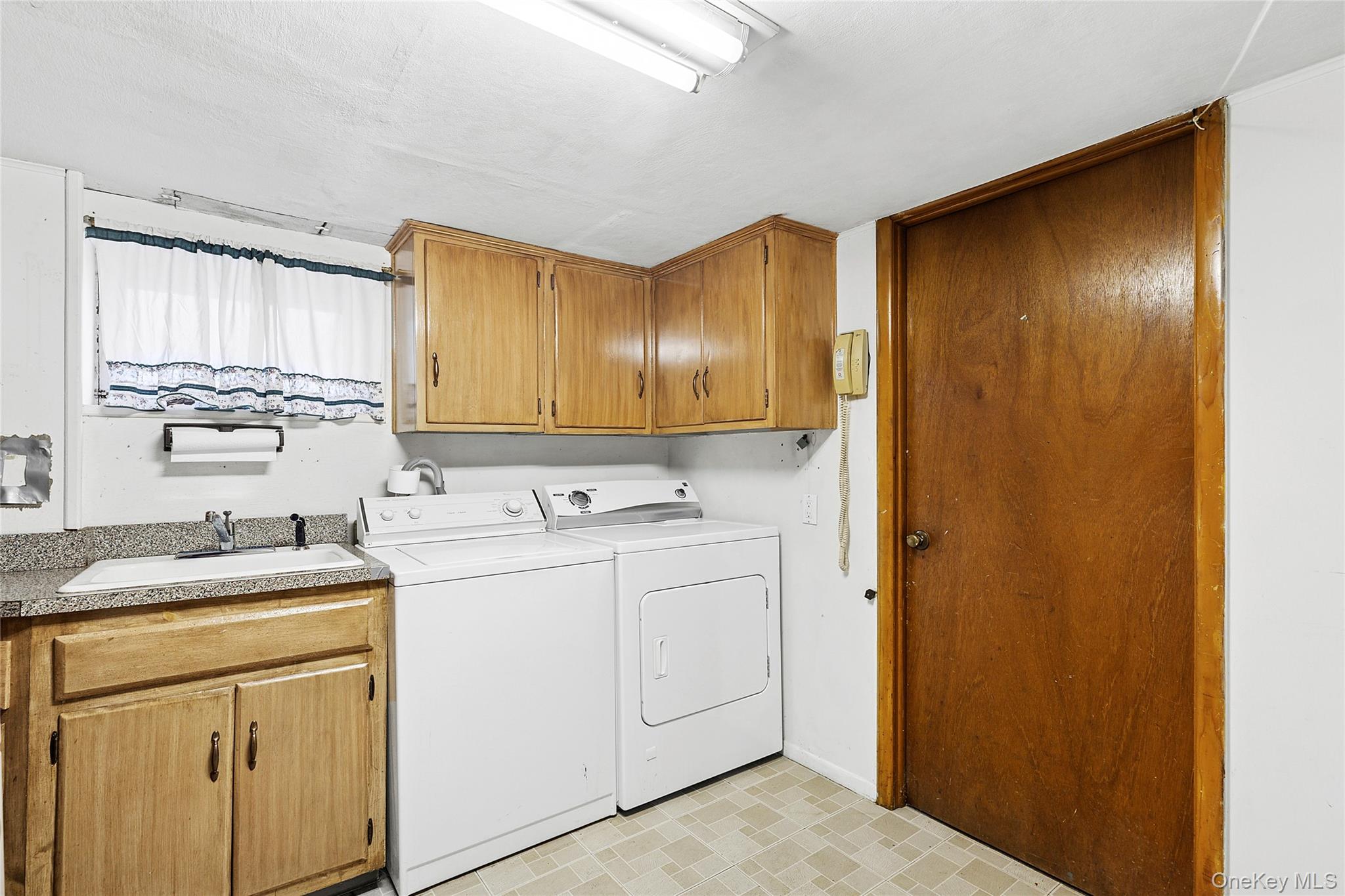 144 Rintin Street, Franklin Square, NY 11010