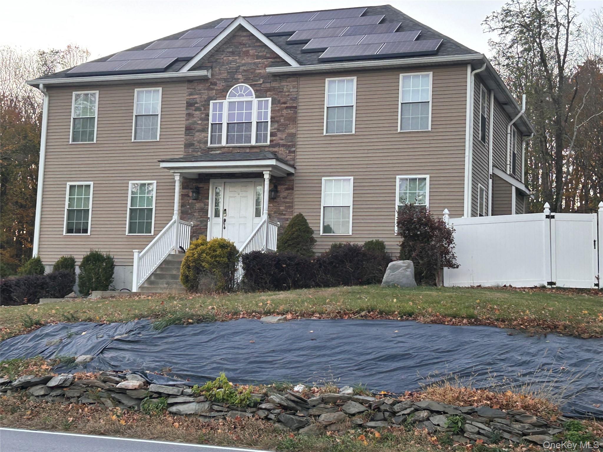 94 Robinson Lane, Wappingers Falls, NY 12590