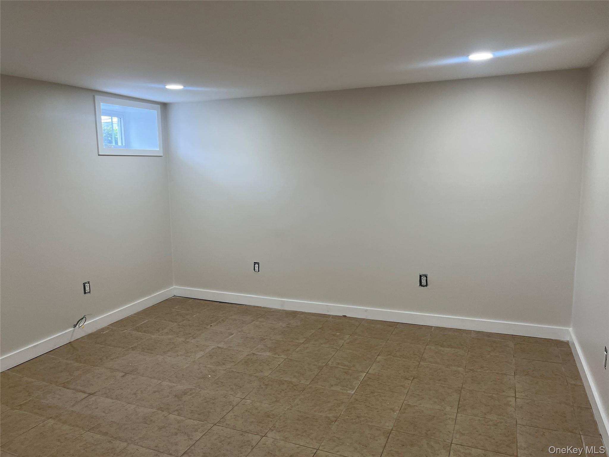 43 California Avenue, Hempstead, NY 11550