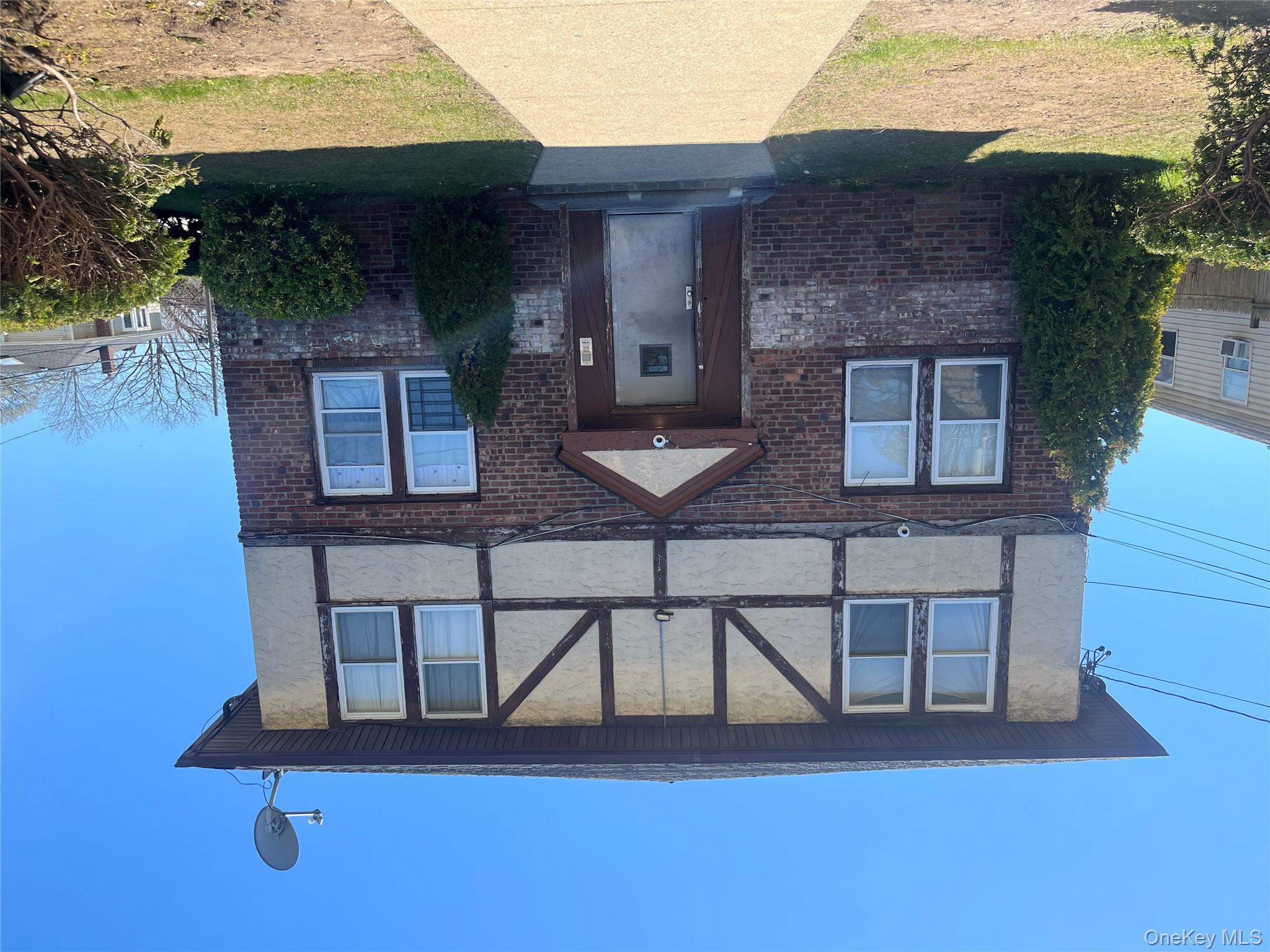 43 California Avenue, Hempstead, NY 11550