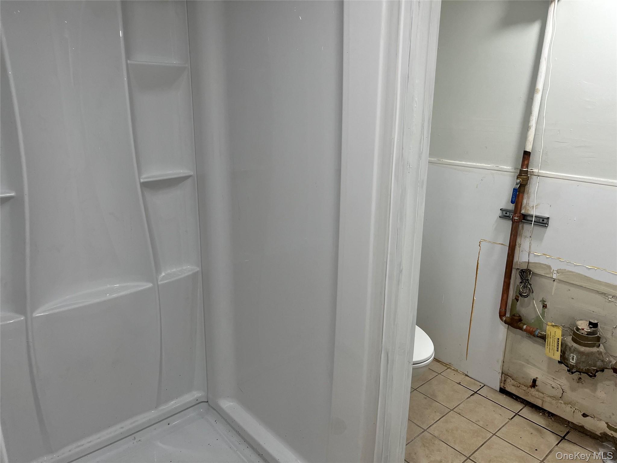 43 California Avenue, Hempstead, NY 11550