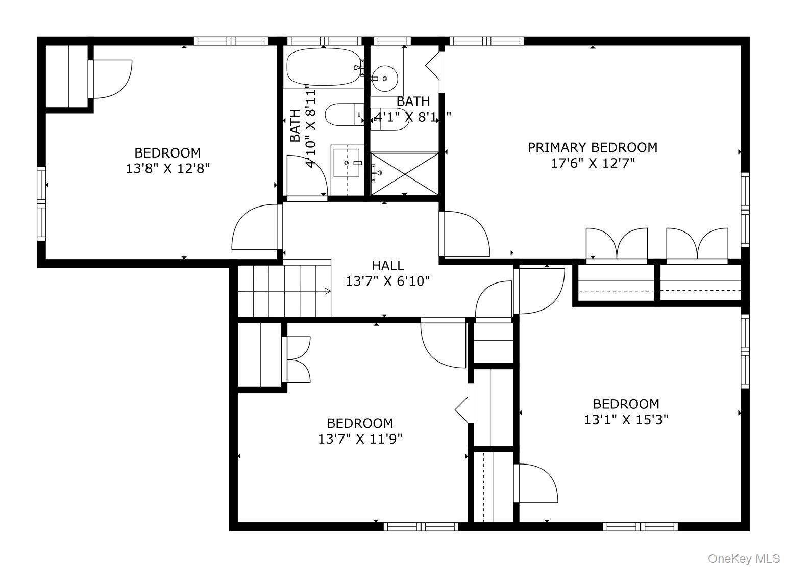 8 Lois Lane, Old Bethpage, NY 11804