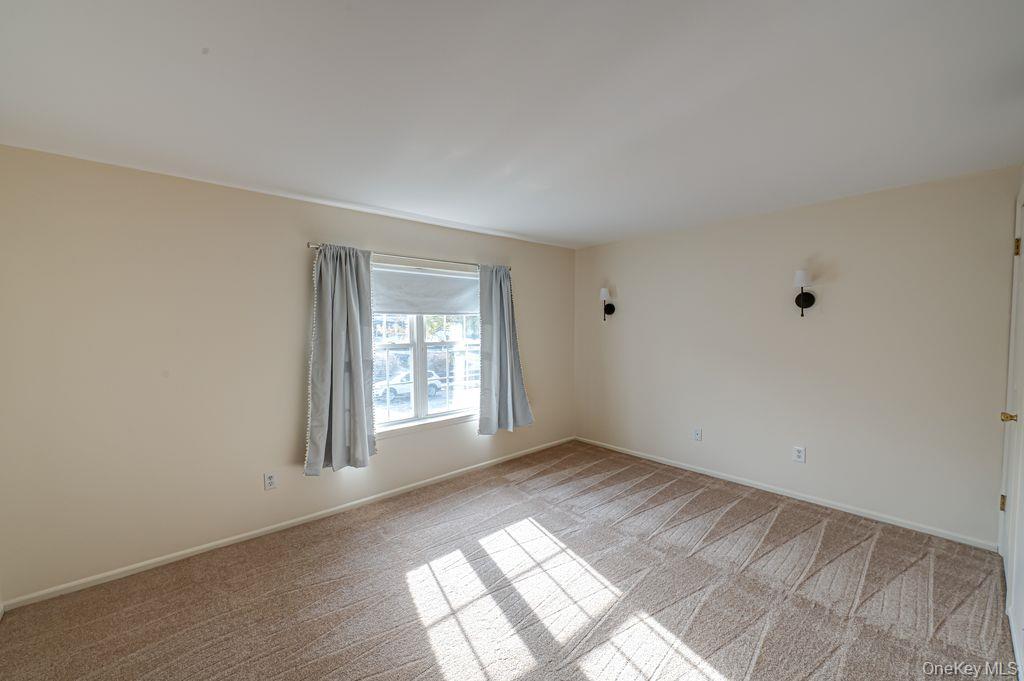 17 Fairview Street, Huntington, NY 11743