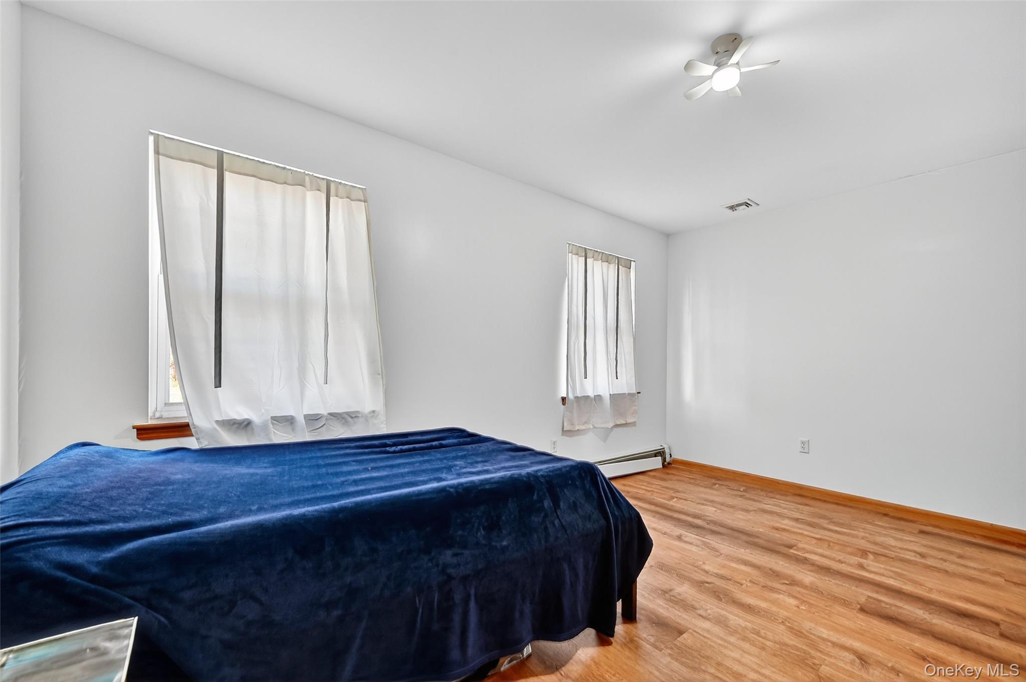 8 Alloway Crescent, Highland Mills, NY 10930