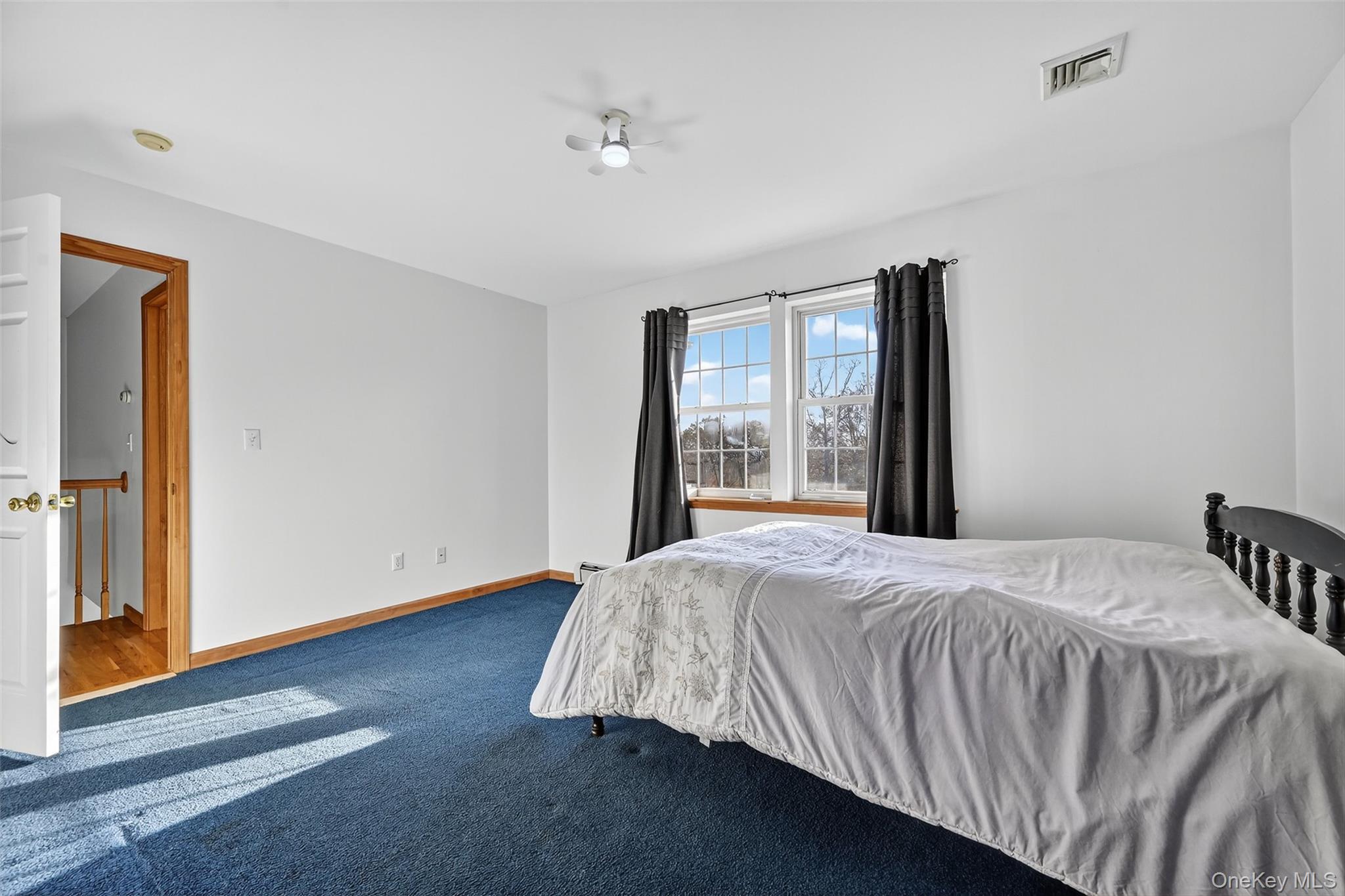 8 Alloway Crescent, Highland Mills, NY 10930