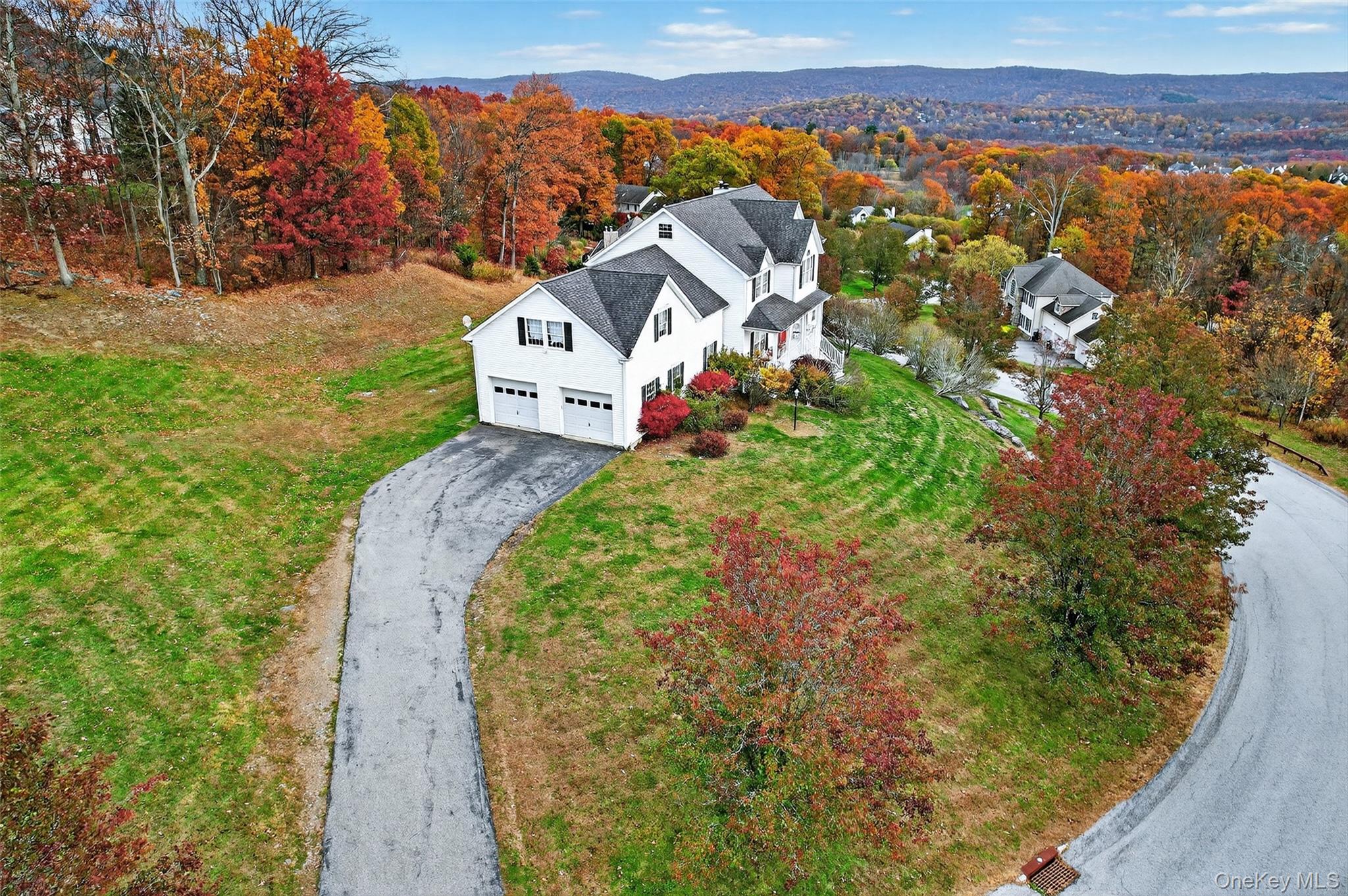 8 Alloway Crescent, Highland Mills, NY 10930