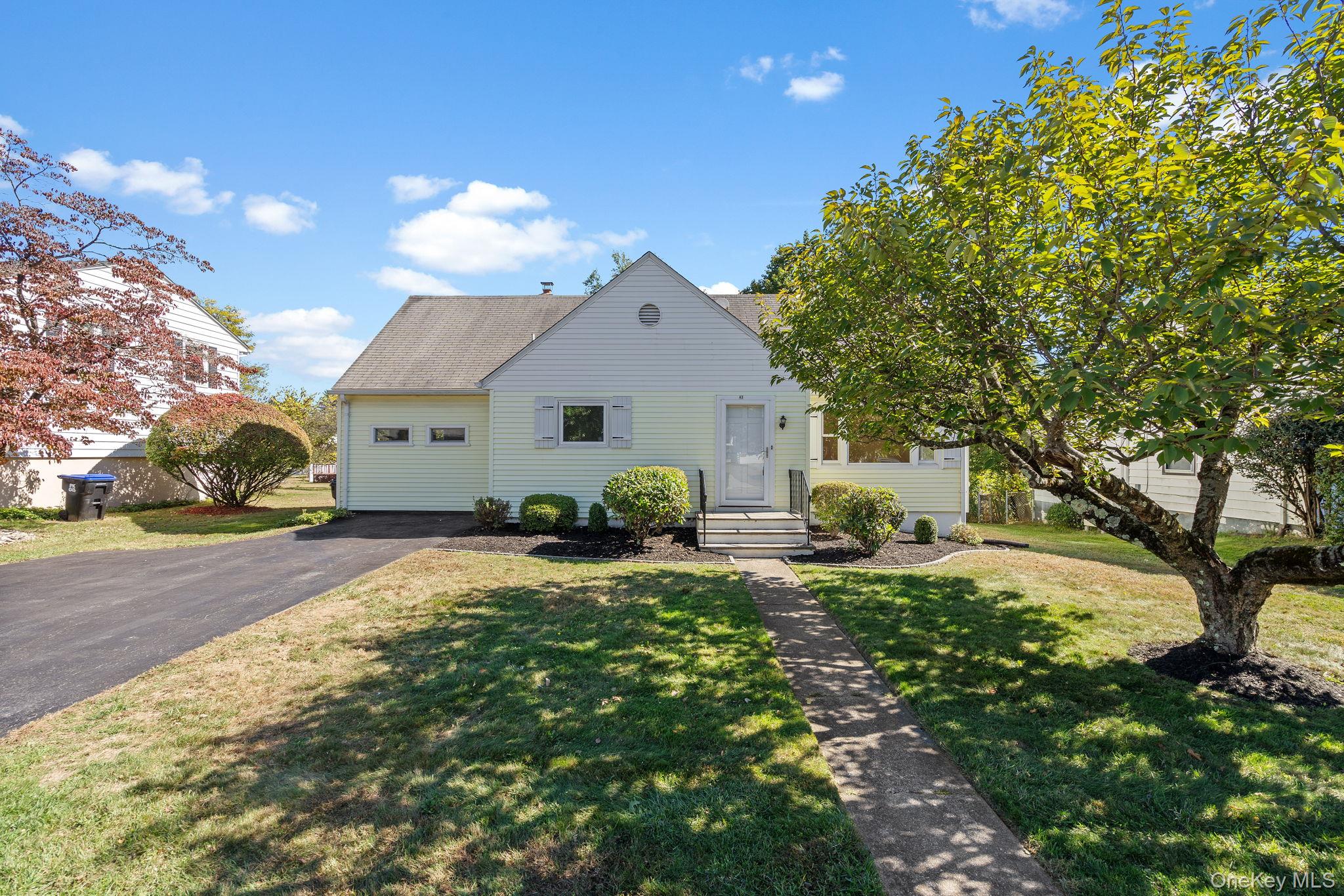 43 Woodland Avenue, Poughkeepsie, NY 12603