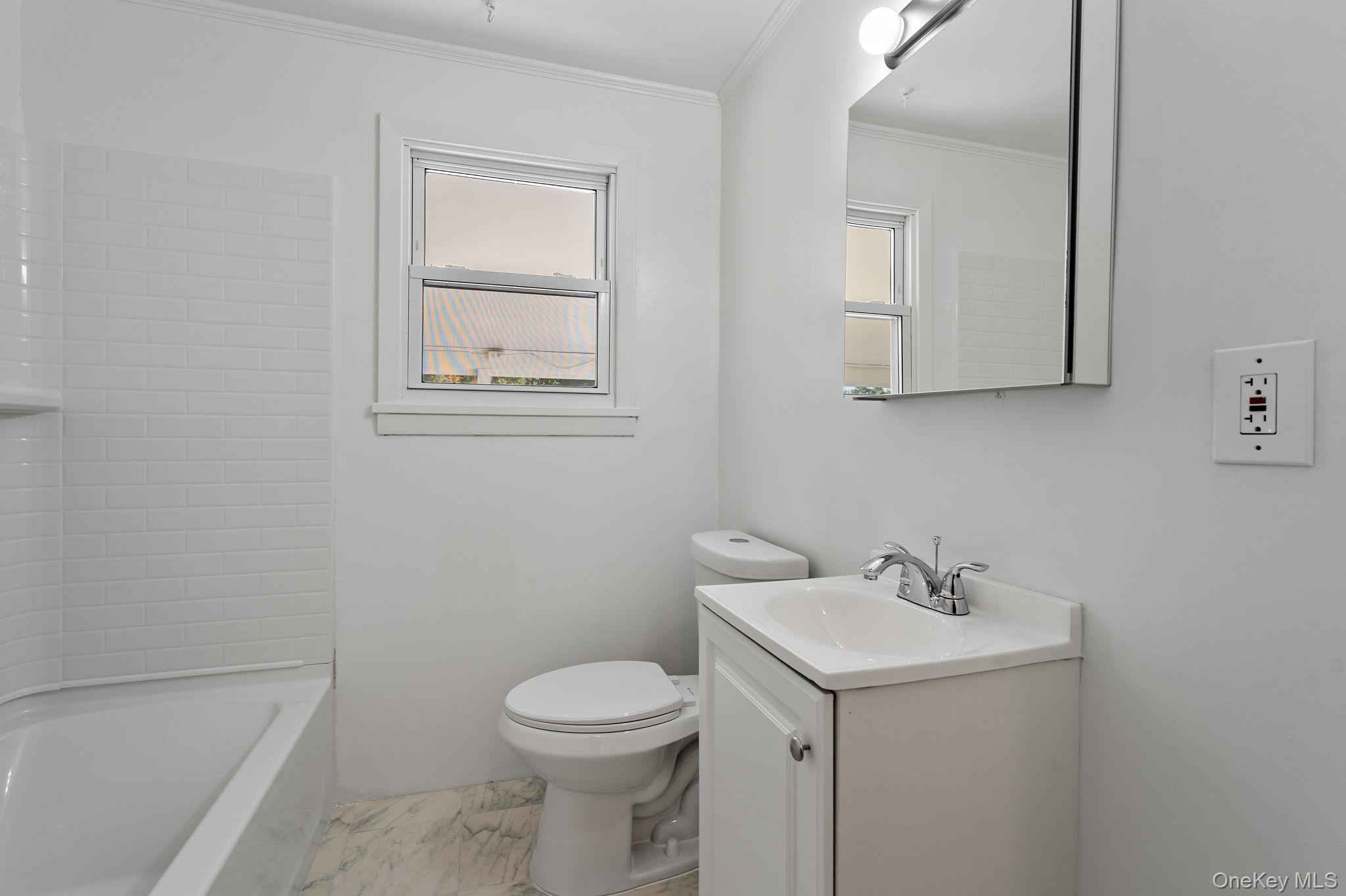 43 Woodland Avenue, Poughkeepsie, NY 12603