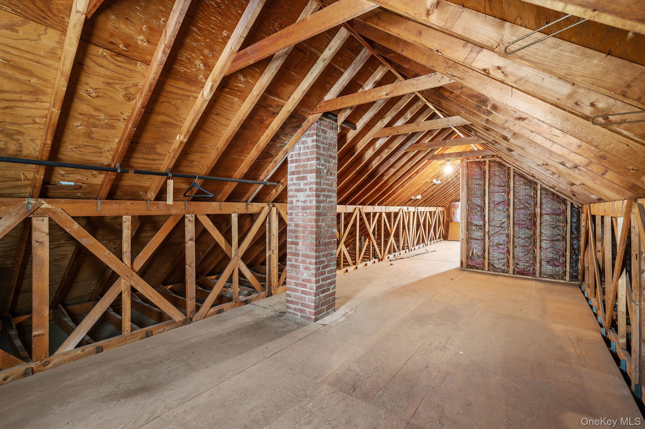 43 Woodland Avenue, Poughkeepsie, NY 12603