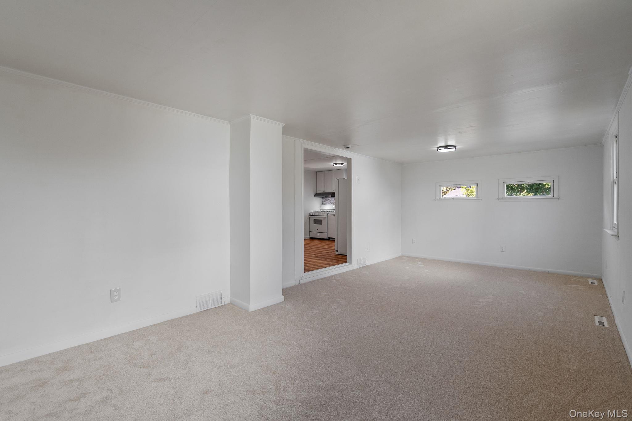 43 Woodland Avenue, Poughkeepsie, NY 12603