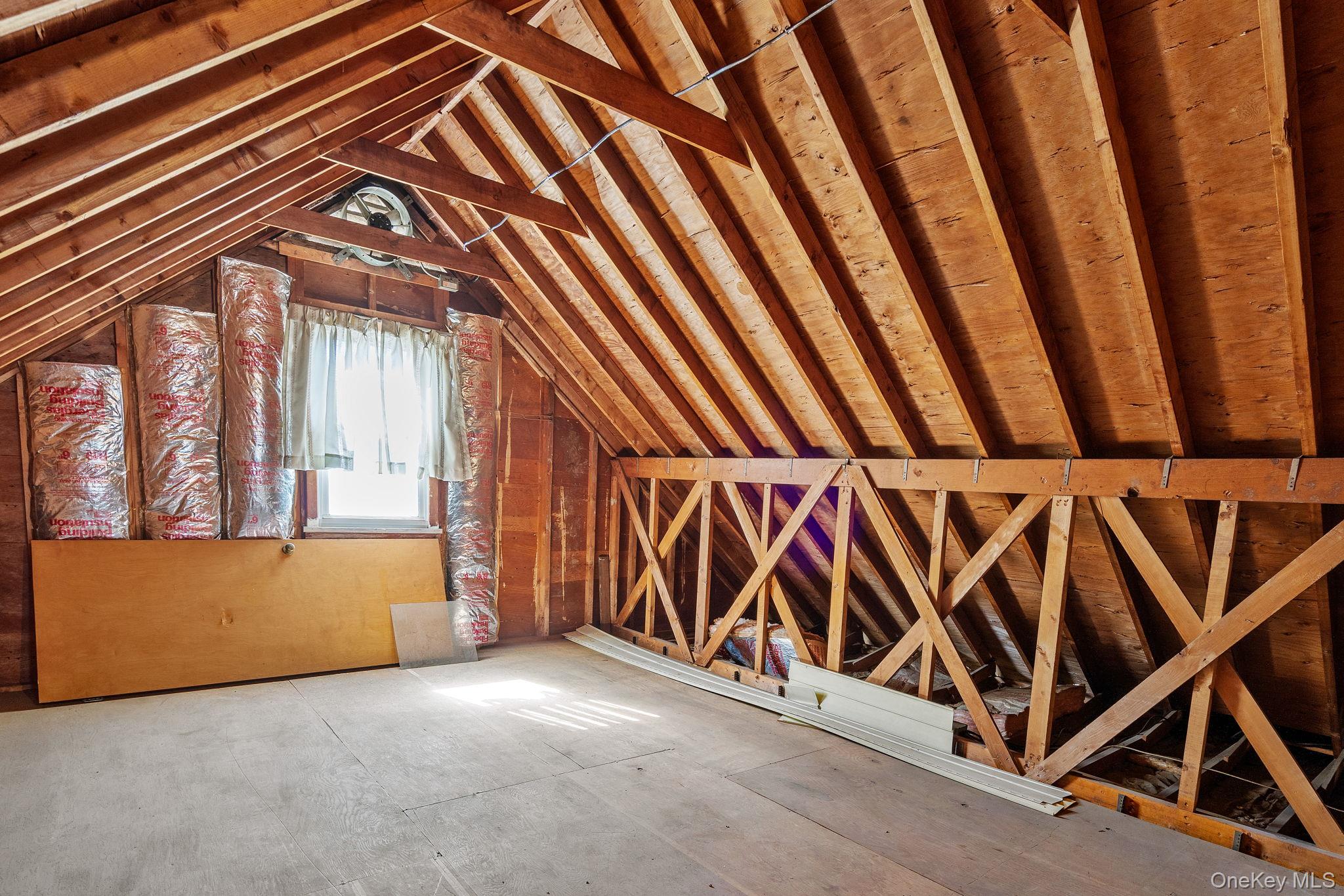 43 Woodland Avenue, Poughkeepsie, NY 12603