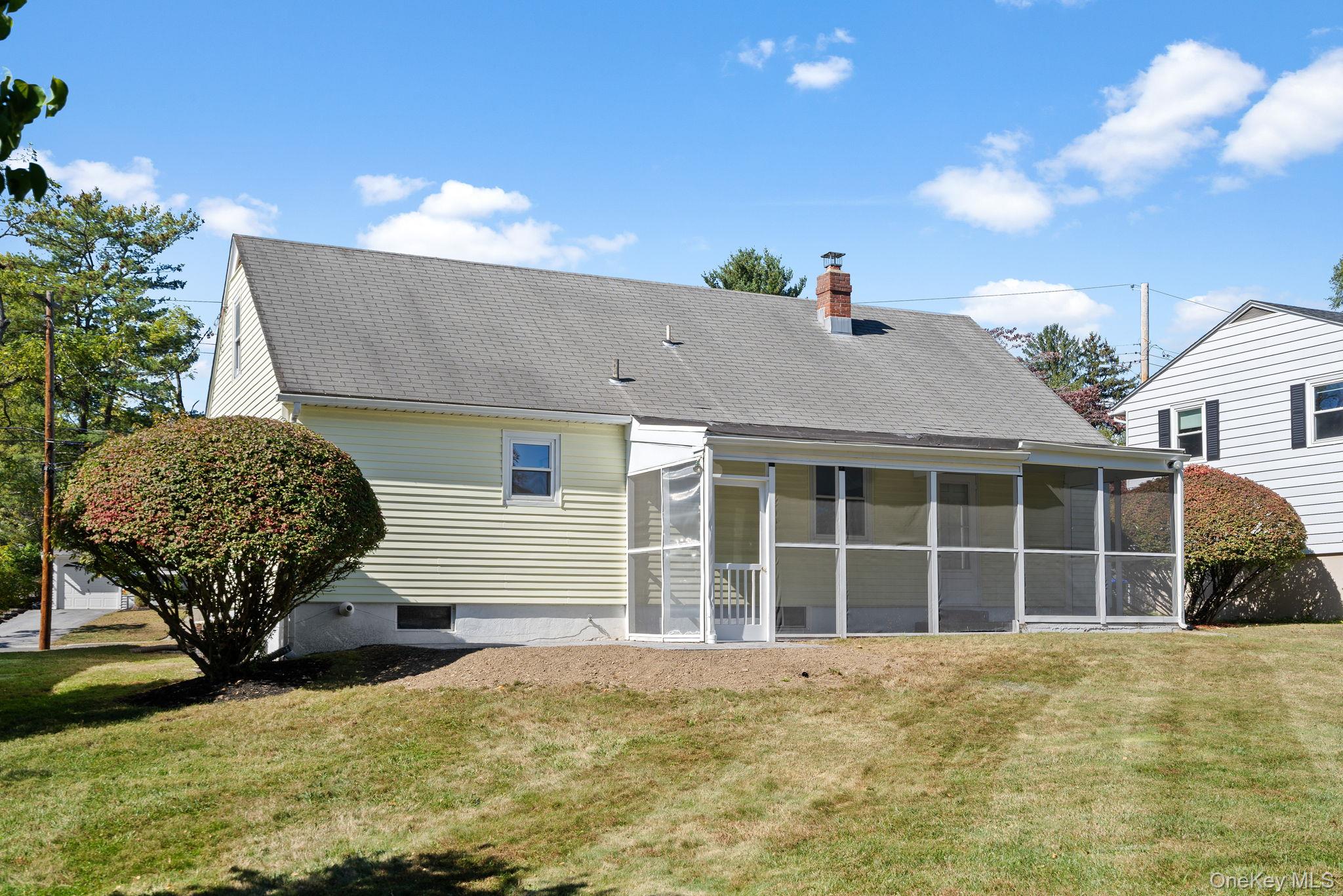 43 Woodland Avenue, Poughkeepsie, NY 12603