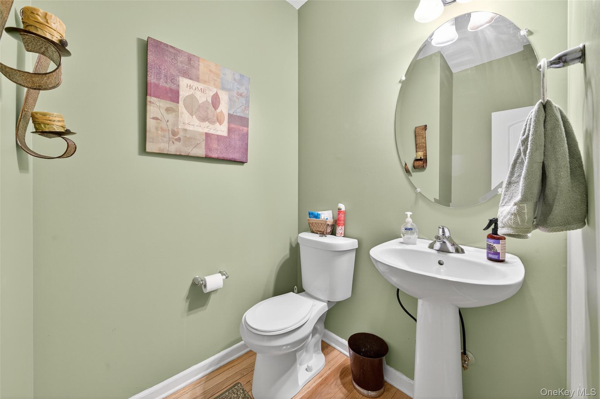 1404 Hawthorn Way, New Windsor, NY 12553