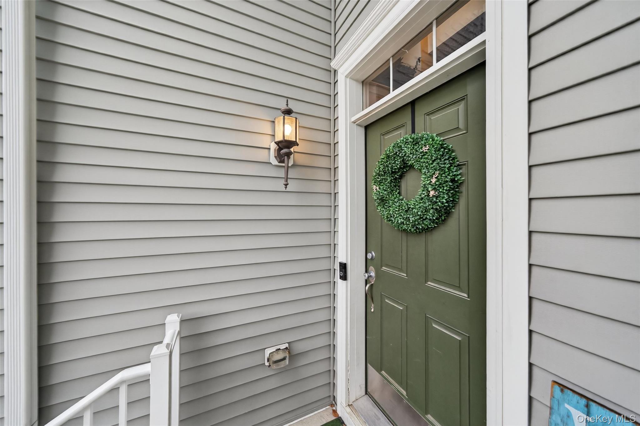 1404 Hawthorn Way, New Windsor, NY 12553