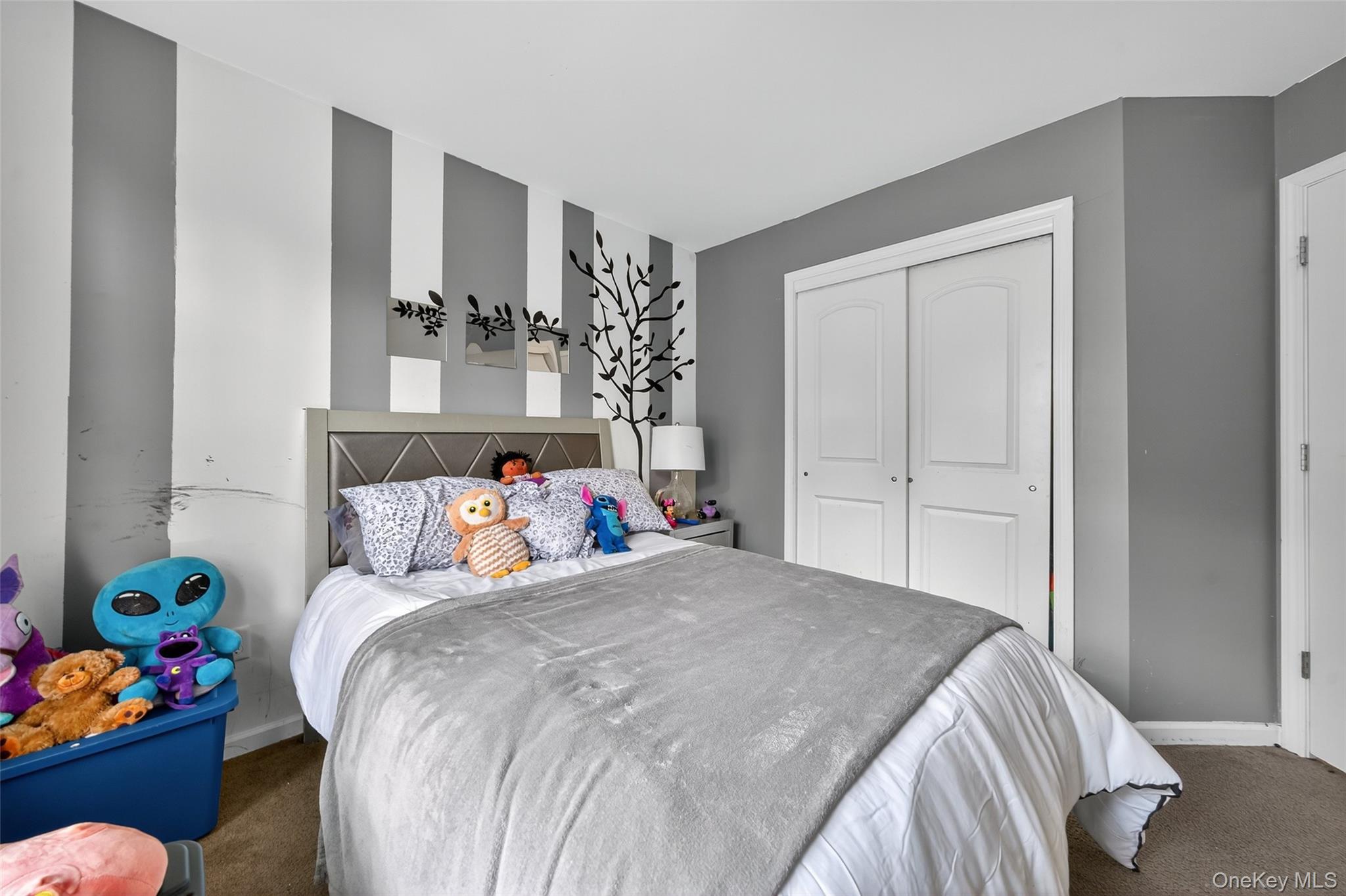 1404 Hawthorn Way, New Windsor, NY 12553