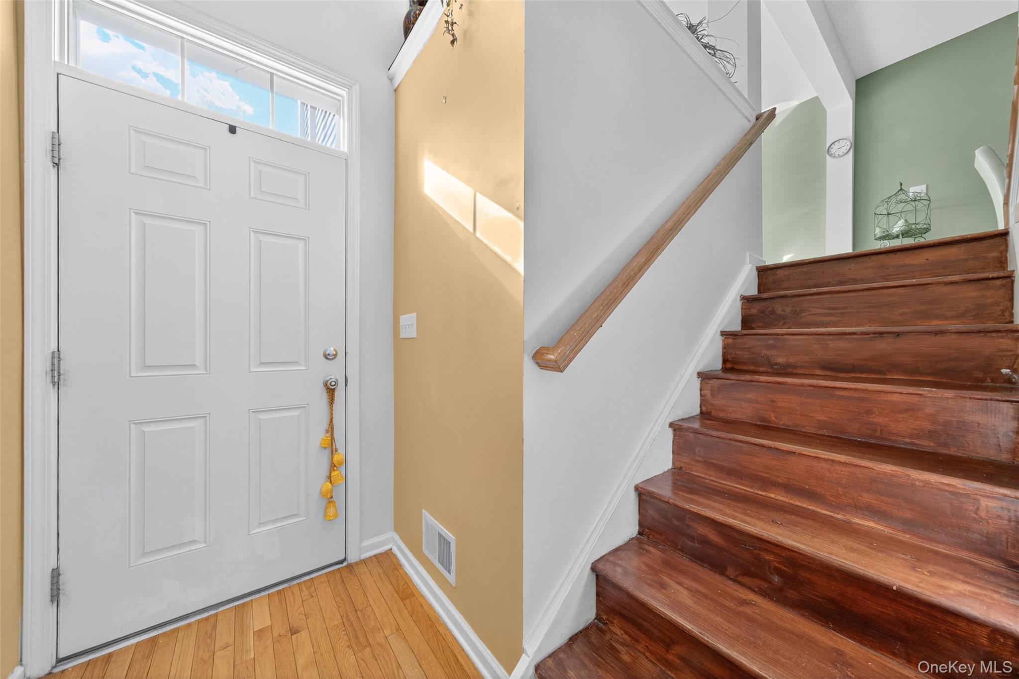 1404 Hawthorn Way, New Windsor, NY 12553