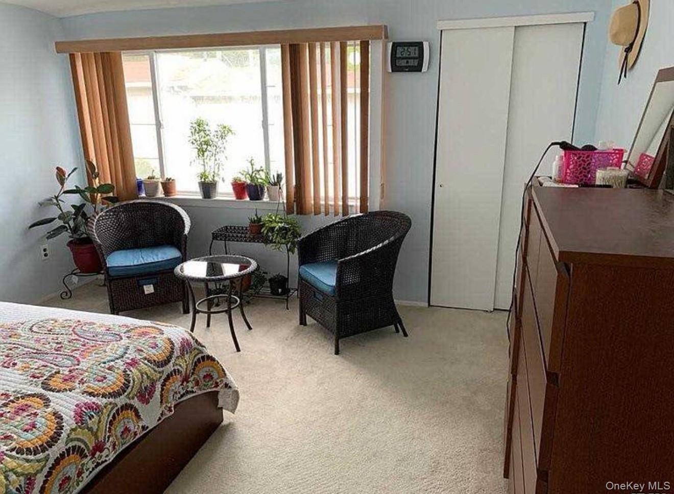 16 Linda Lane, Staten Island, NY 10312