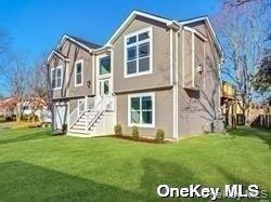 40 St George Drive, Shirley, NY 11967