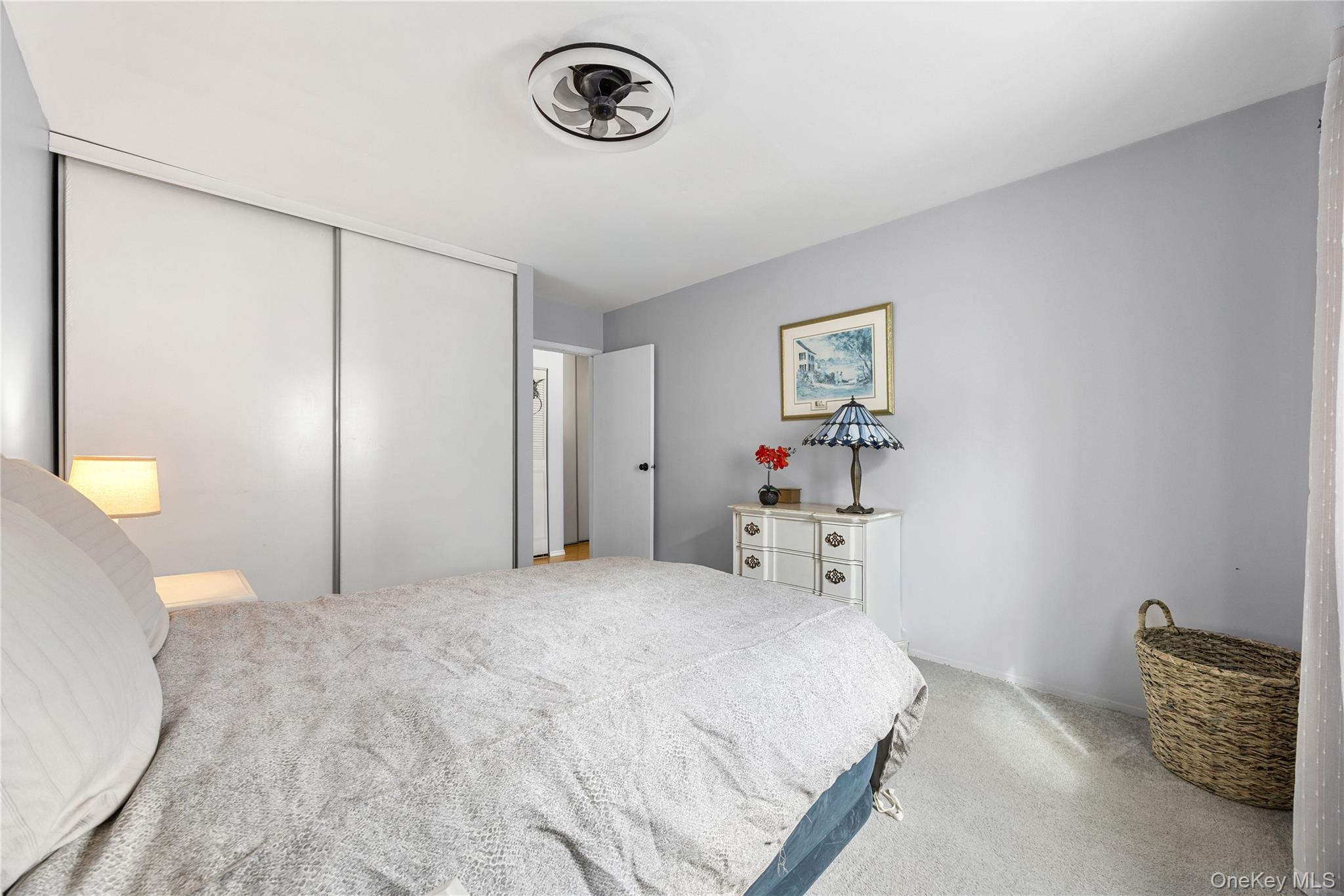 116 Westend Avenue # 8, Freeport, NY 11520