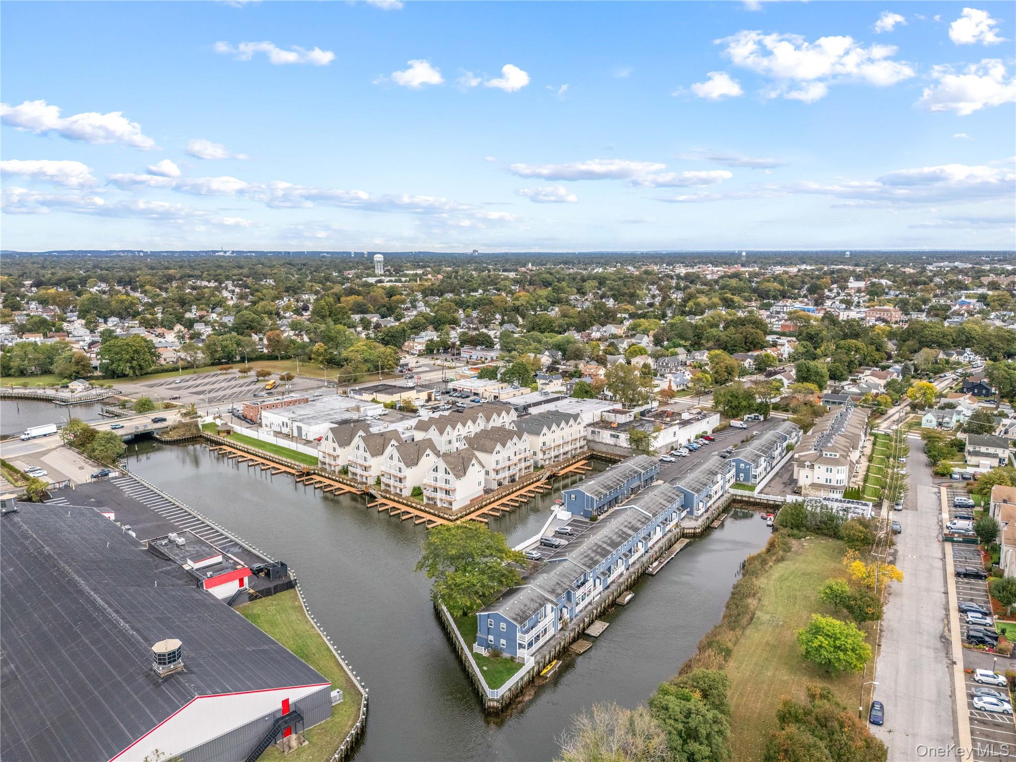 116 Westend Avenue # 8, Freeport, NY 11520