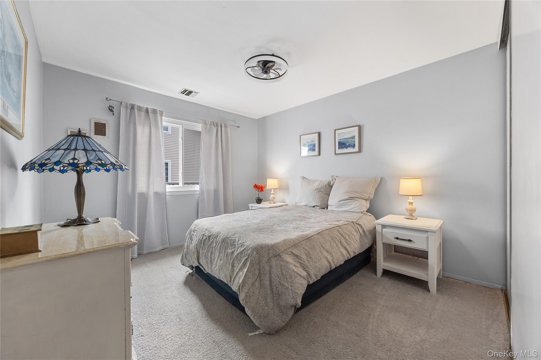 116 Westend Avenue # 8, Freeport, NY 11520