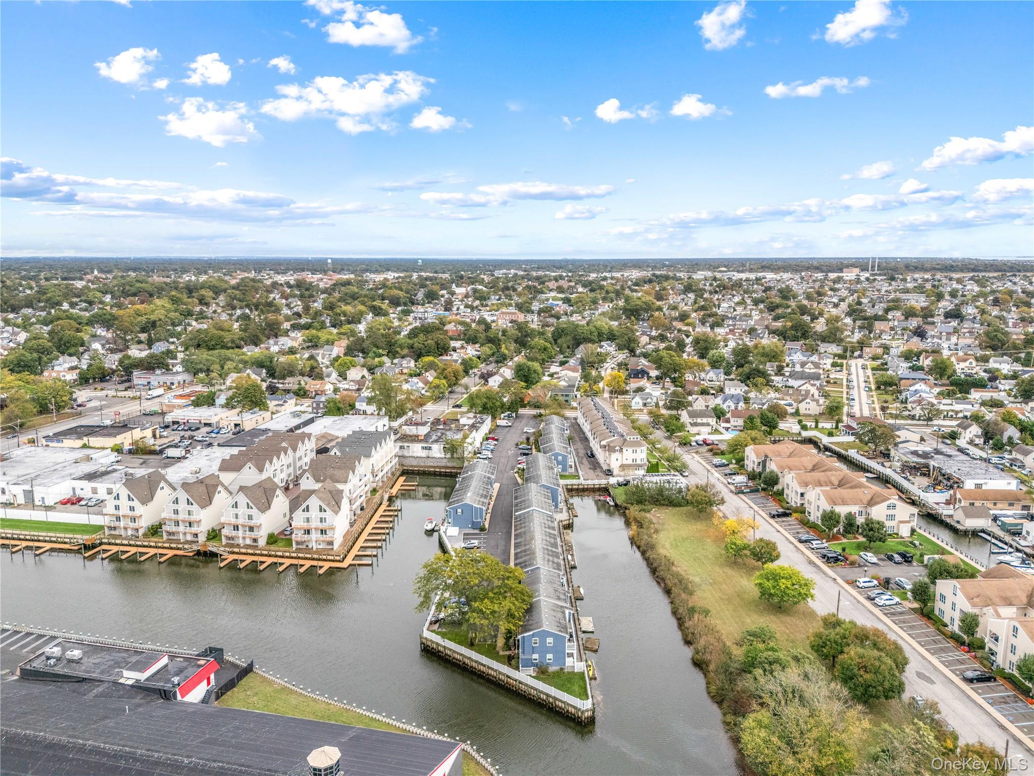 116 Westend Avenue # 8, Freeport, NY 11520