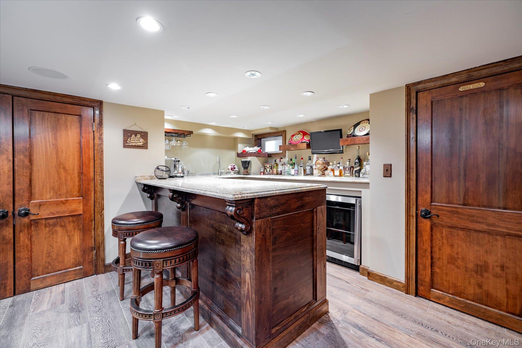 2863 Harbor Road, Merrick, NY 11566