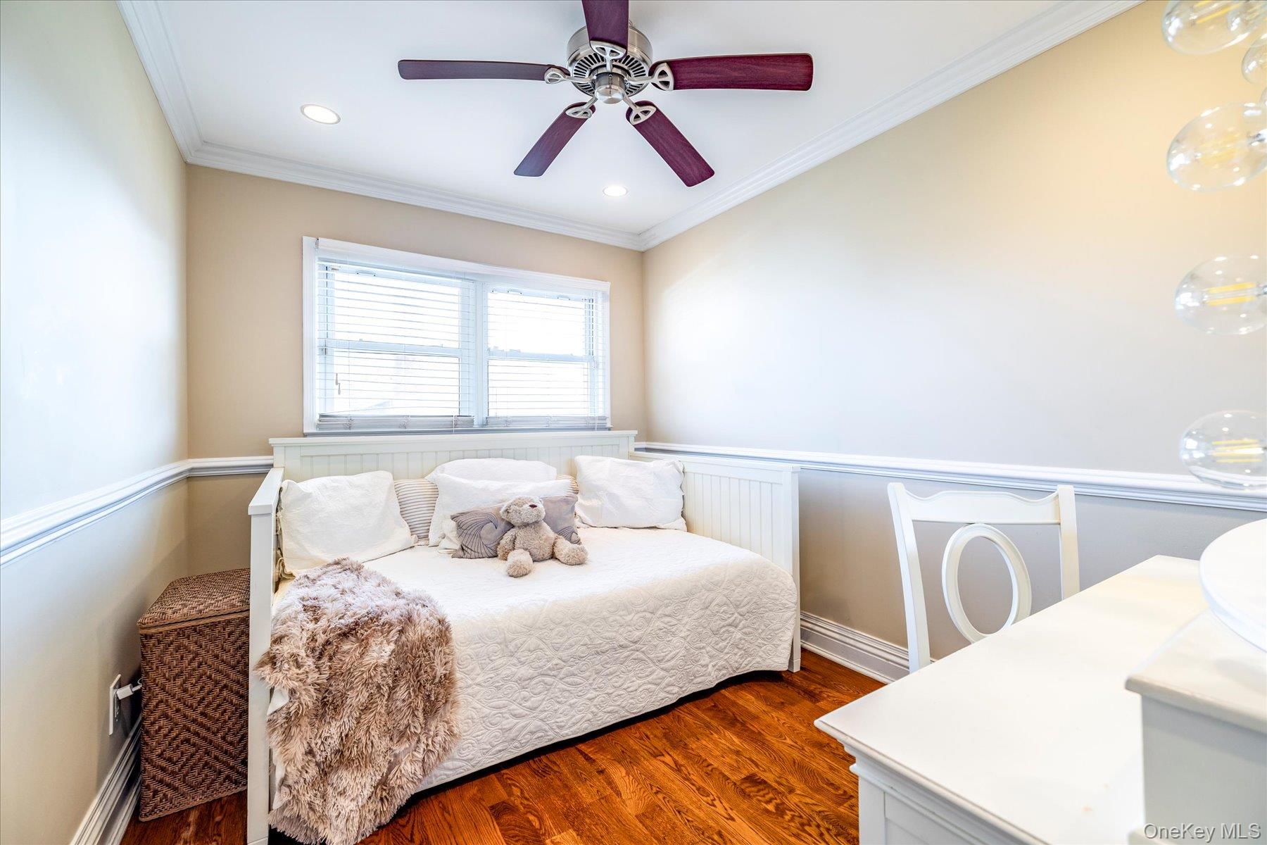 2863 Harbor Road, Merrick, NY 11566