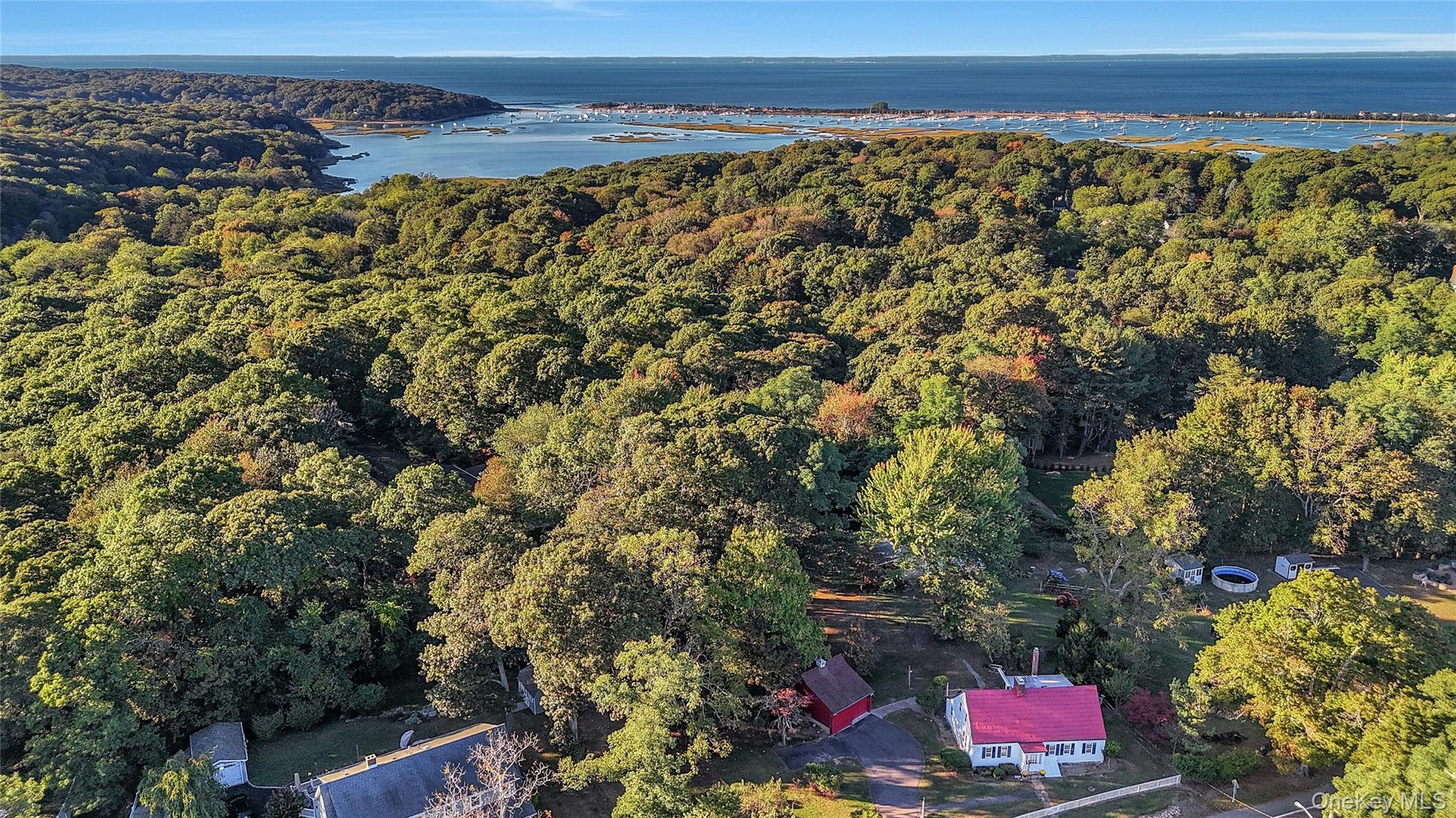 147 N Country Road, Mount Sinai, NY 11766