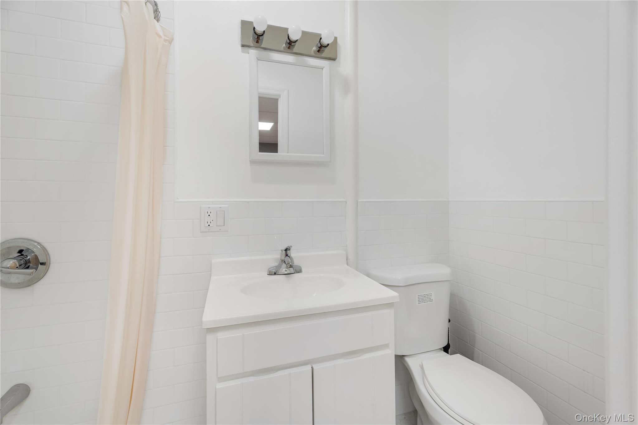 7708 New Utrecht Avenue, Brooklyn, NY 11214