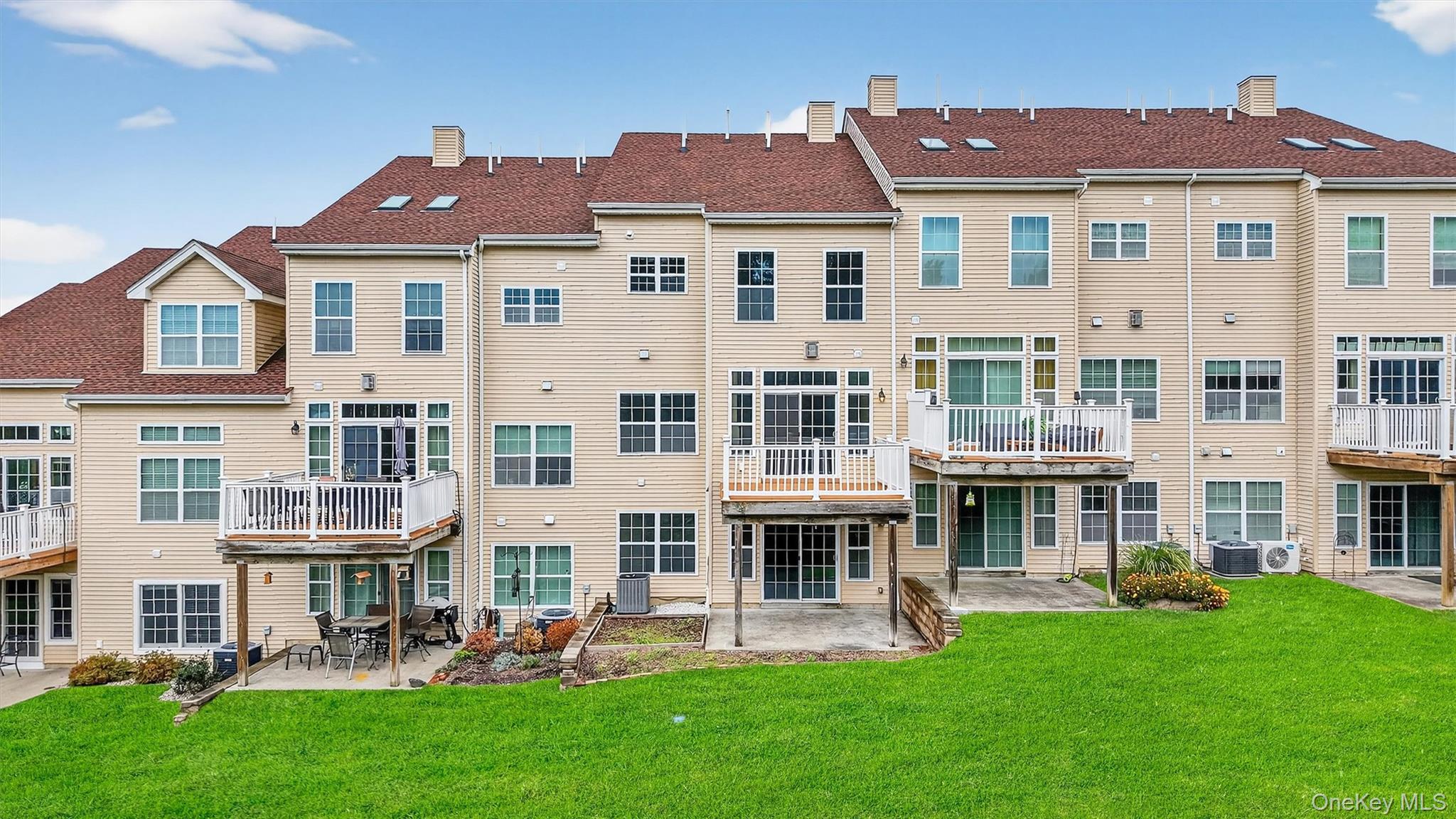 2607 Sylvan Loop, Wappingers Falls, NY 12590