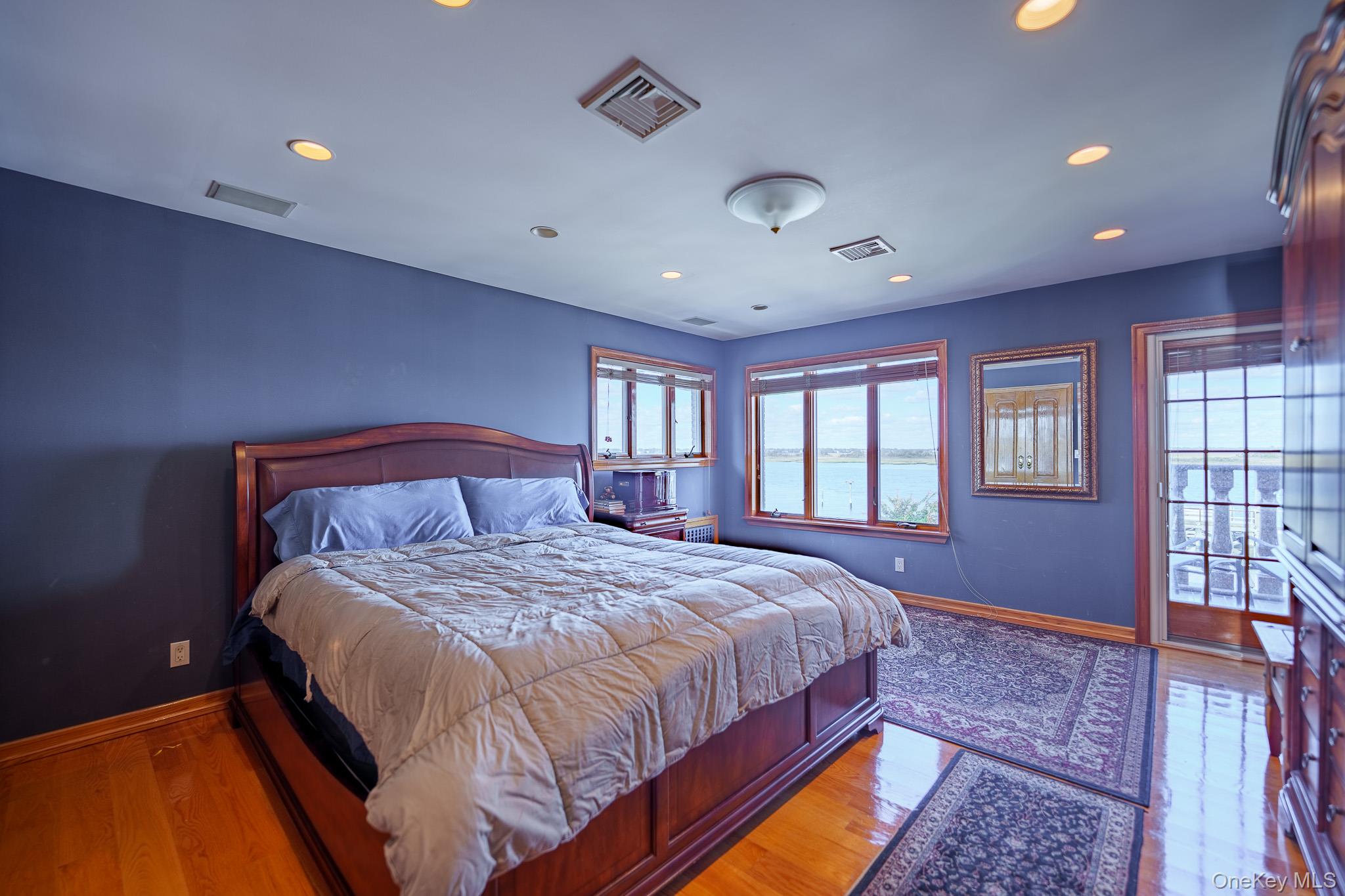 51 Bay Street, East Atlantic Beach, NY 11561