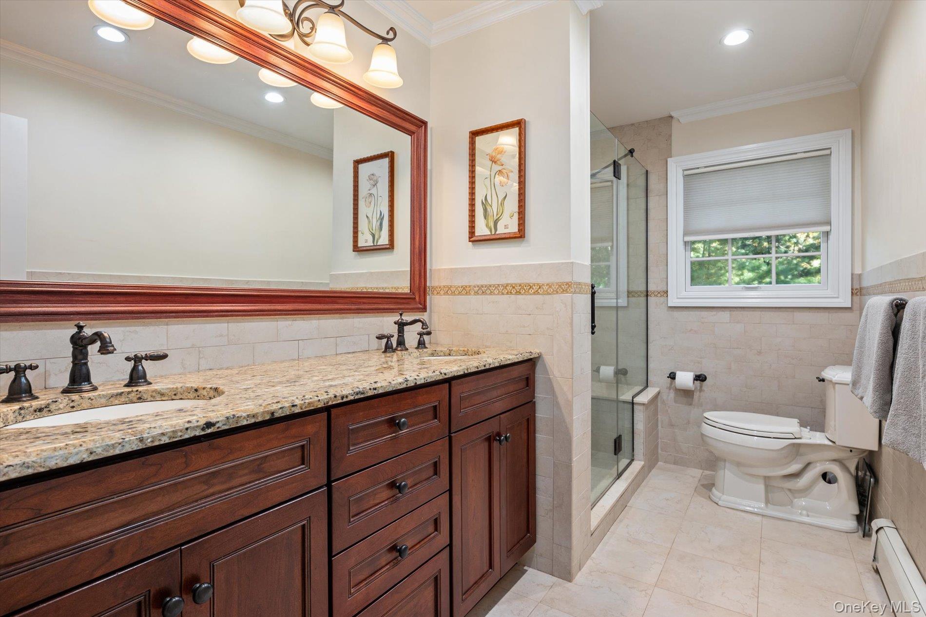 16 Tuxedo Drive, Melville, NY 11747