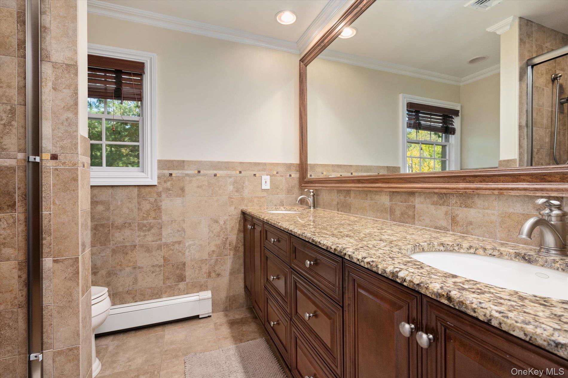 16 Tuxedo Drive, Melville, NY 11747