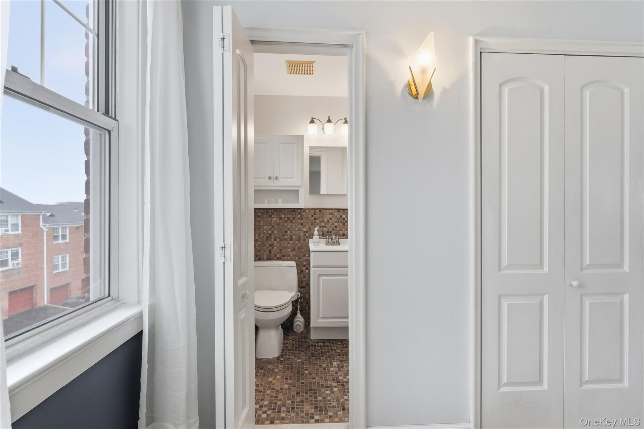 14 Soundview Avenue # 12, White Plains, NY 10606