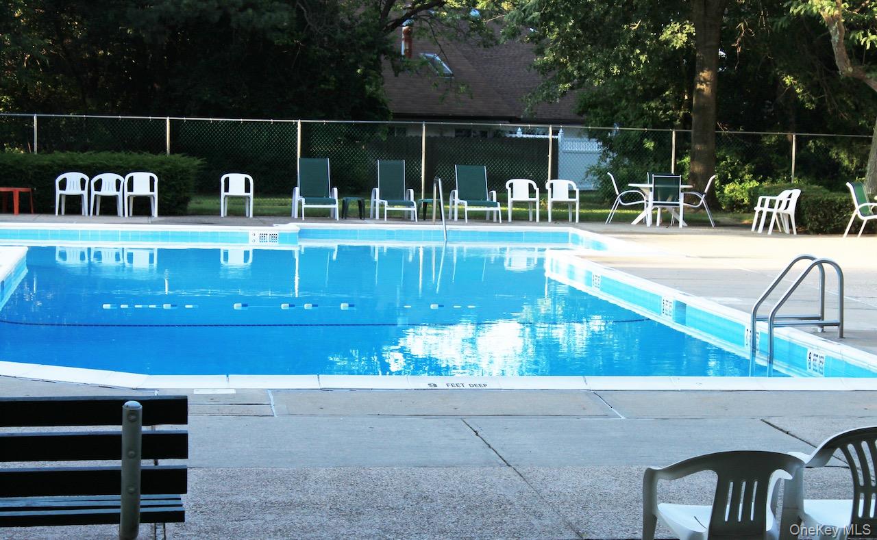 234 Ivy Meadow Court, Middle Island, NY 11953