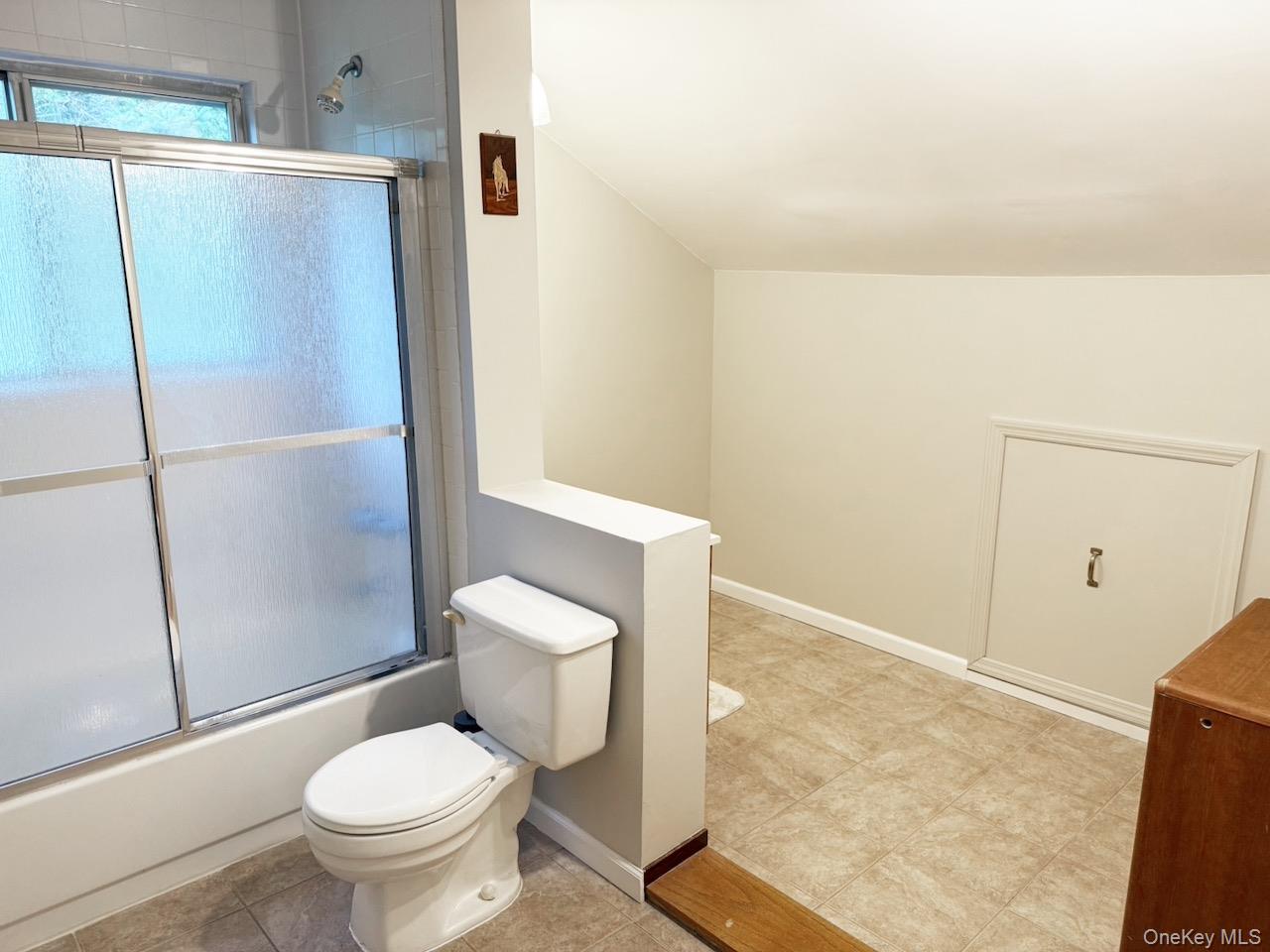 234 Ivy Meadow Court, Middle Island, NY 11953