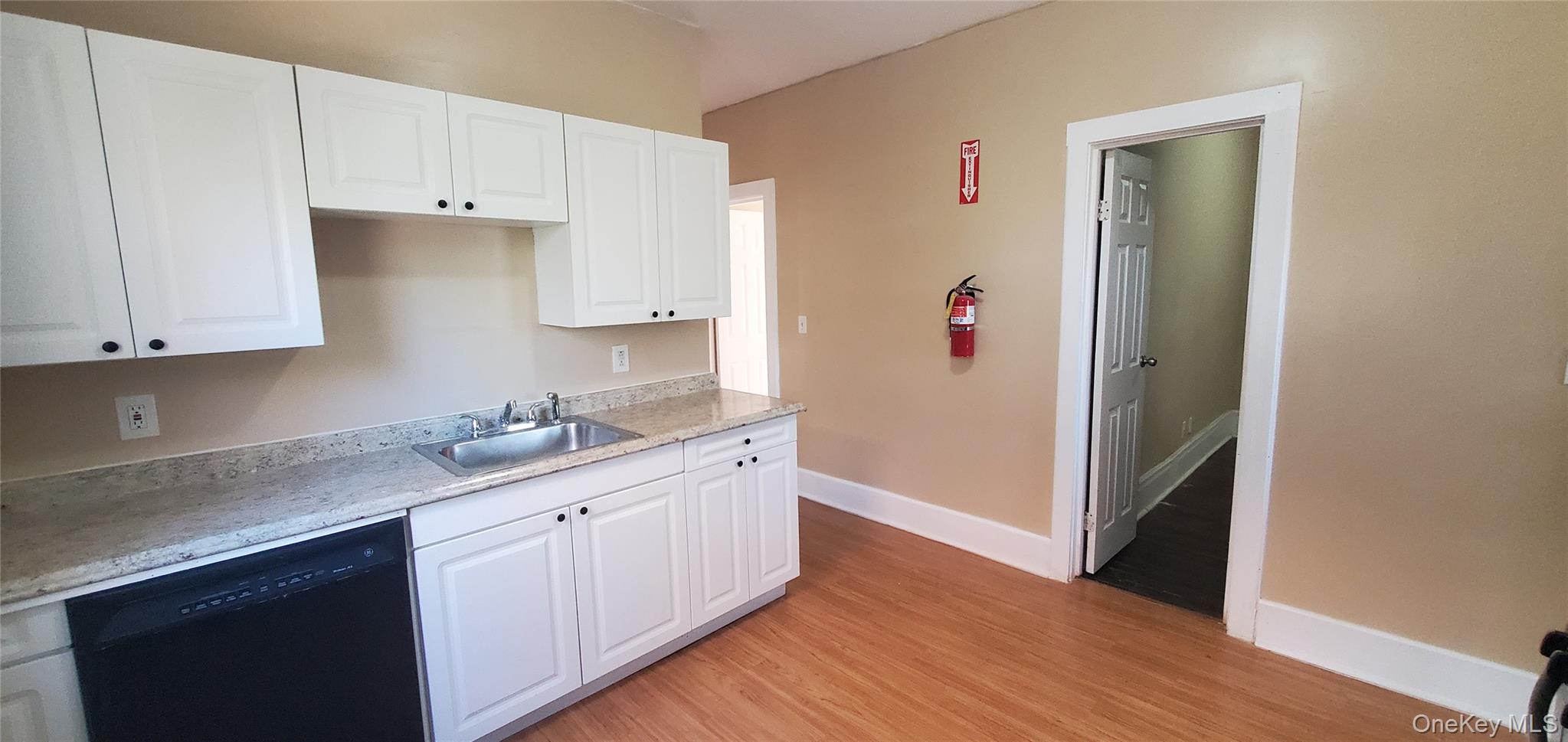 197 Winnikee Avenue # 2, Poughkeepsie, NY 12601