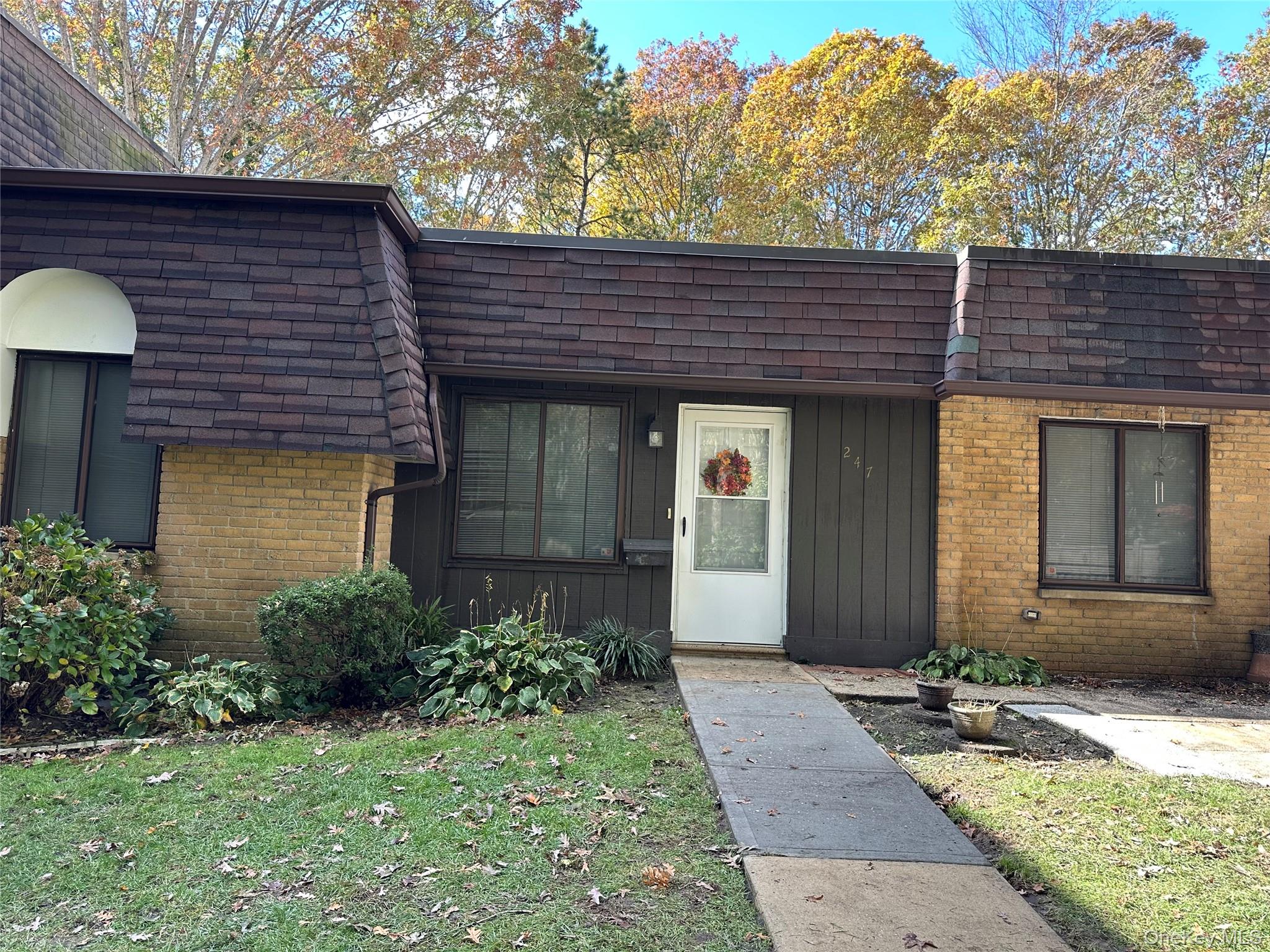 247 Birchwood Road, Medford, NY 11763