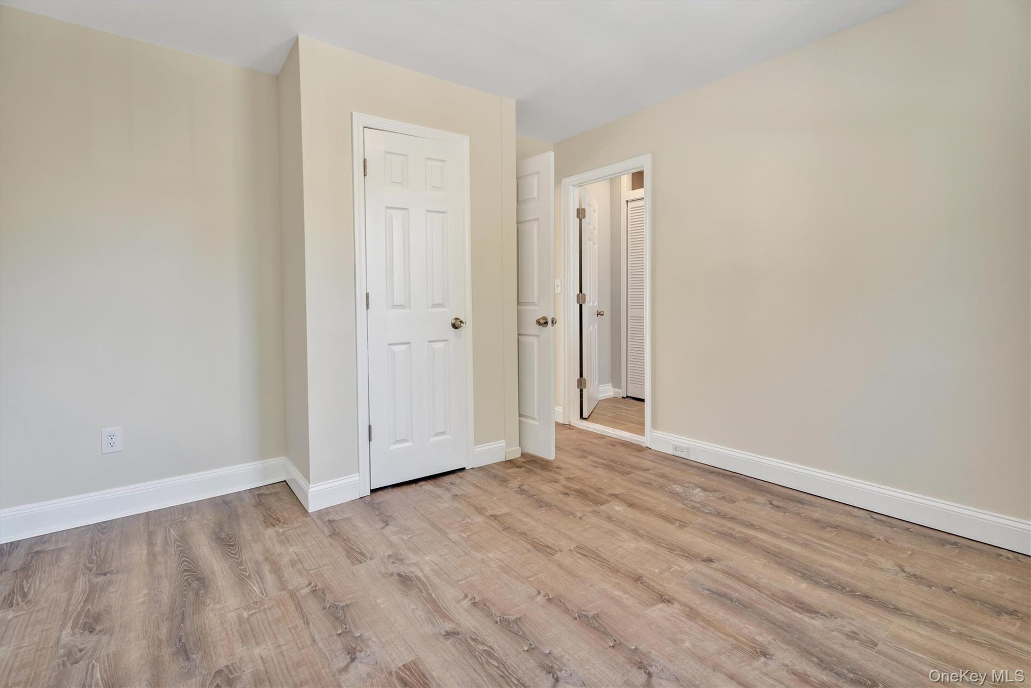 641 Willis Avenue # 2 Front, Williston Park, NY 11596