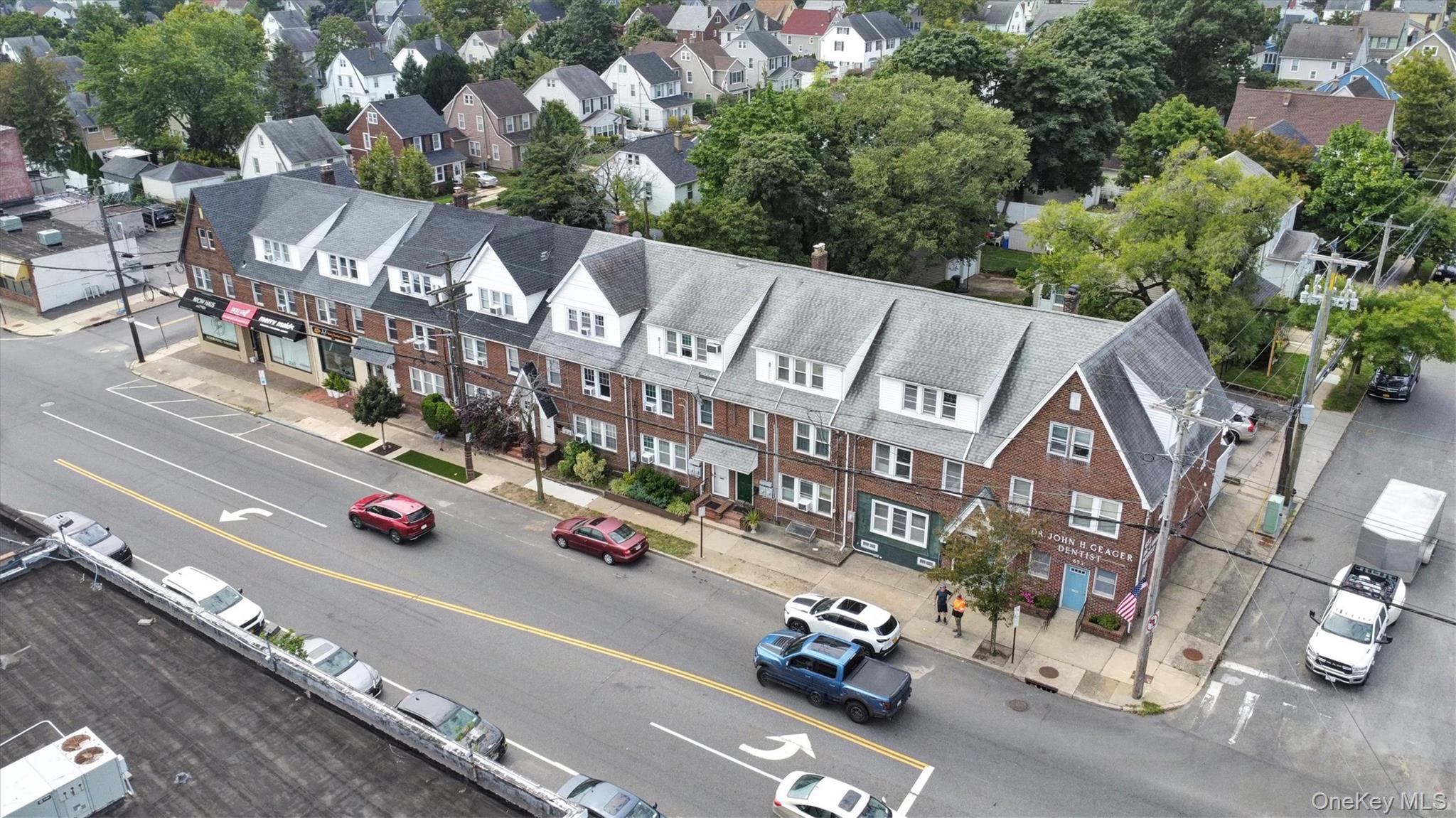 641 Willis Avenue # 2 Front, Williston Park, NY 11596