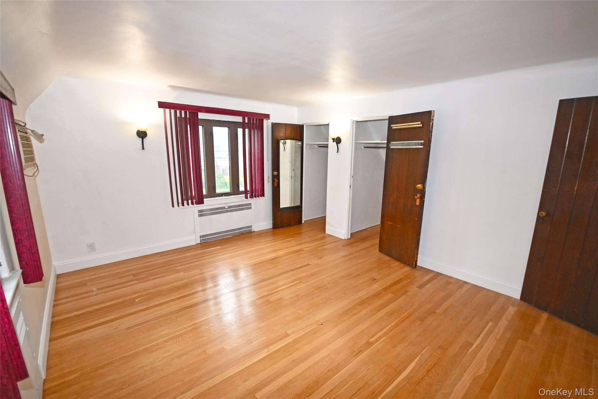 112-13 178th Street, Addisleigh Park, NY 11433