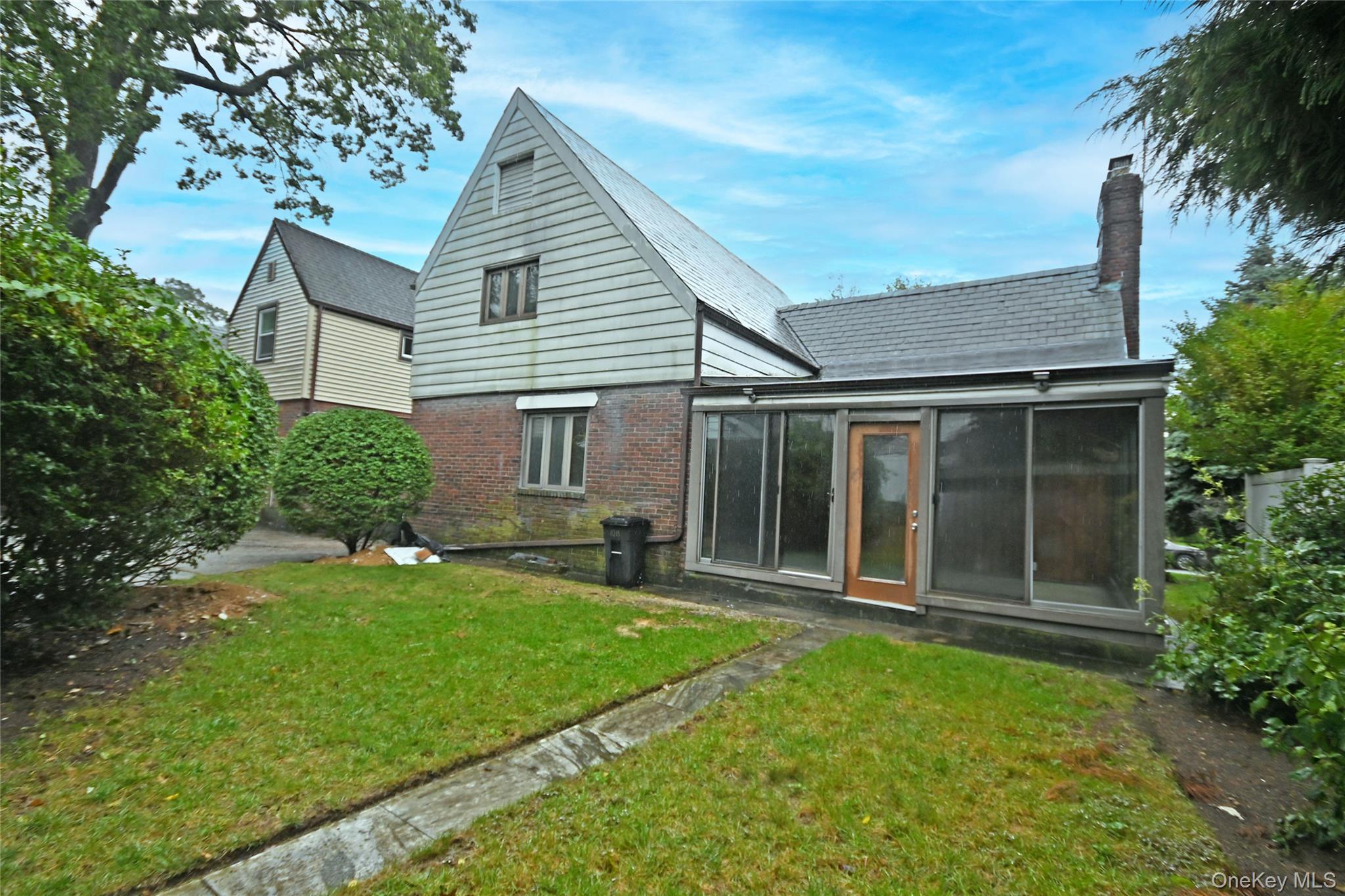 112-13 178th Street, Addisleigh Park, NY 11433