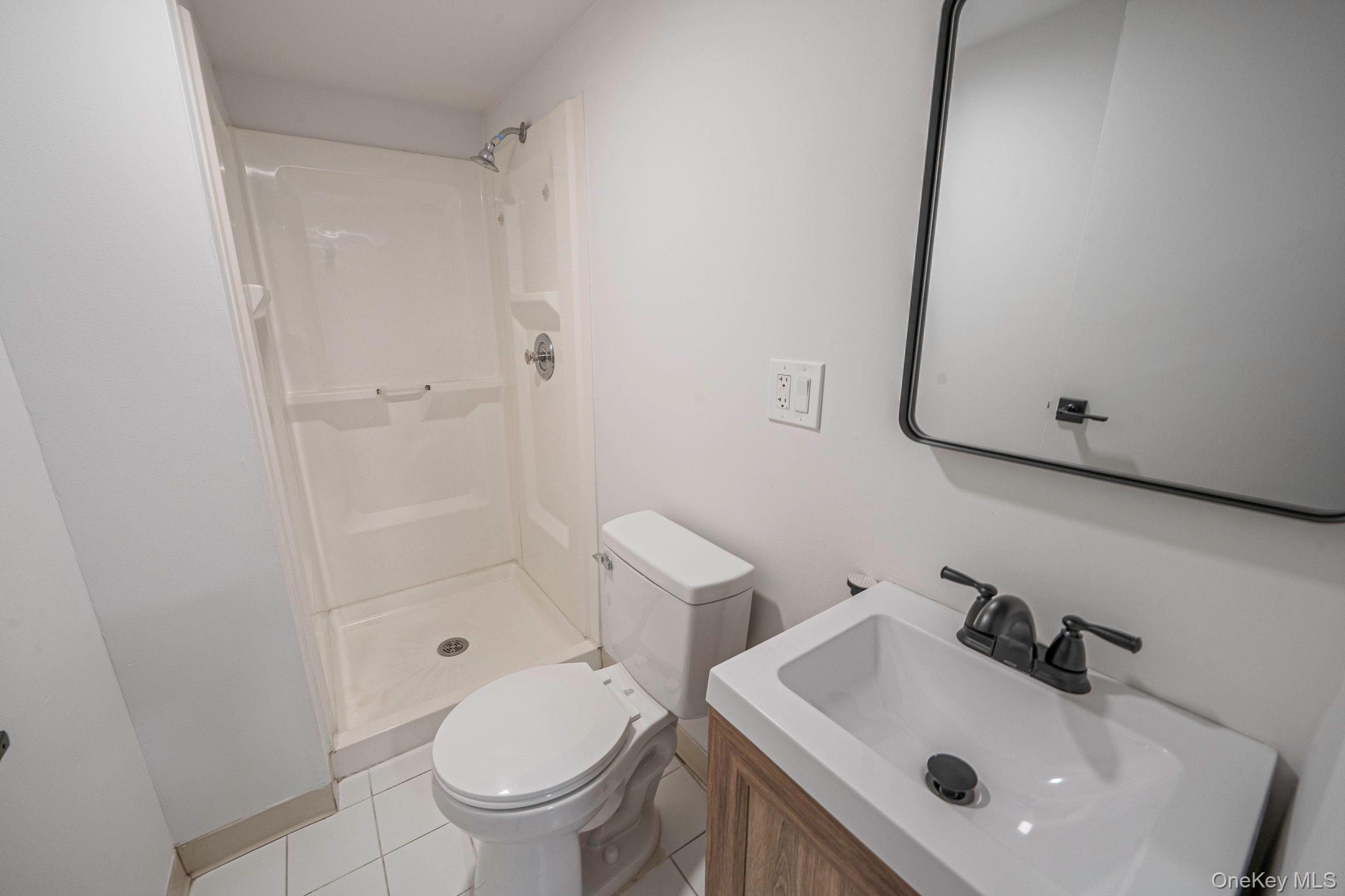 27 Midlawn Drive, Massapequa, NY 11758