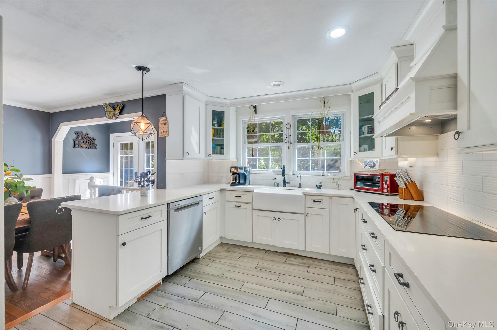 1199 Connetquot Avenue, Central Islip, NY 11722