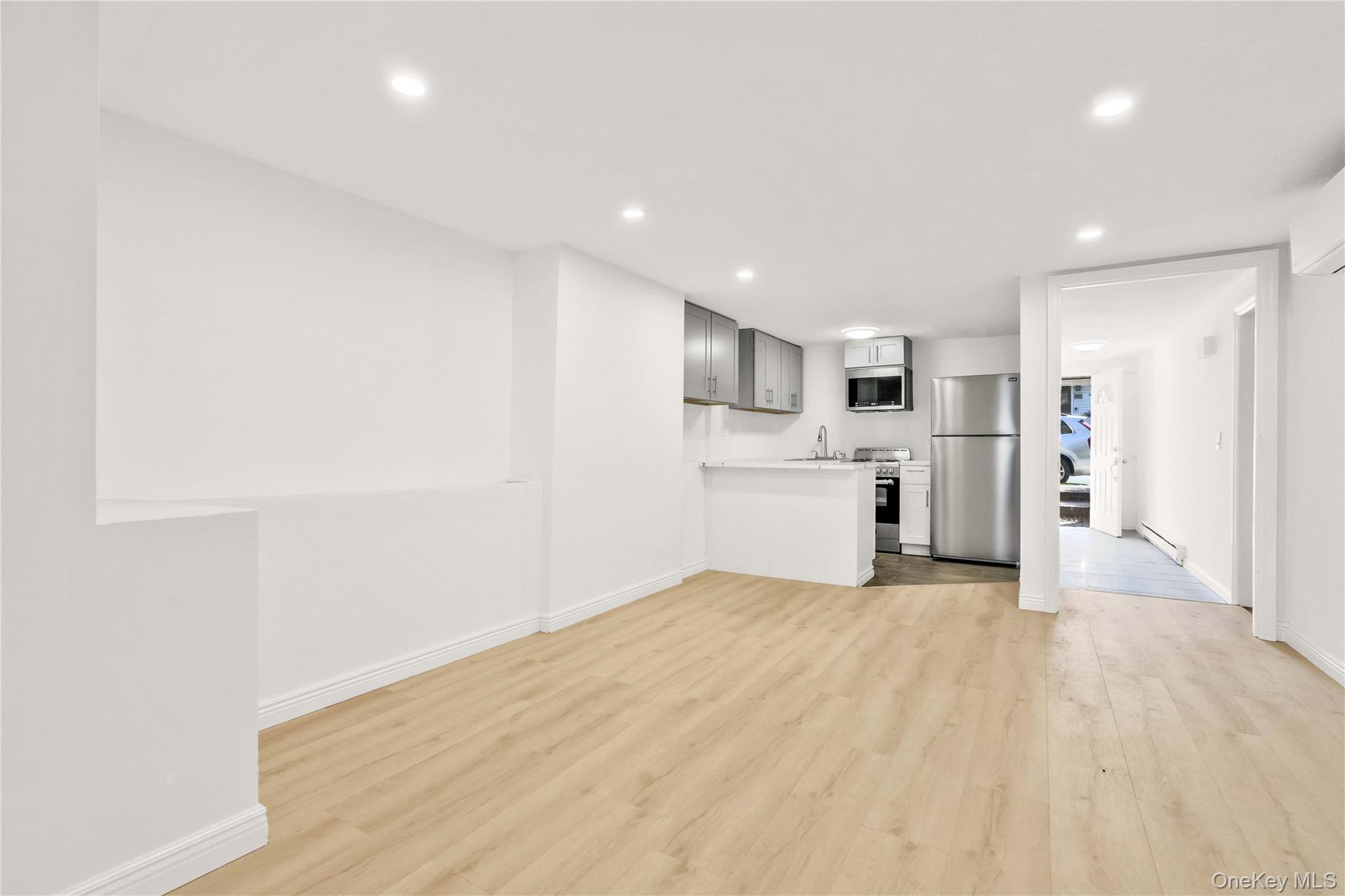 48-12 37 Street, Long Island City, NY 11101