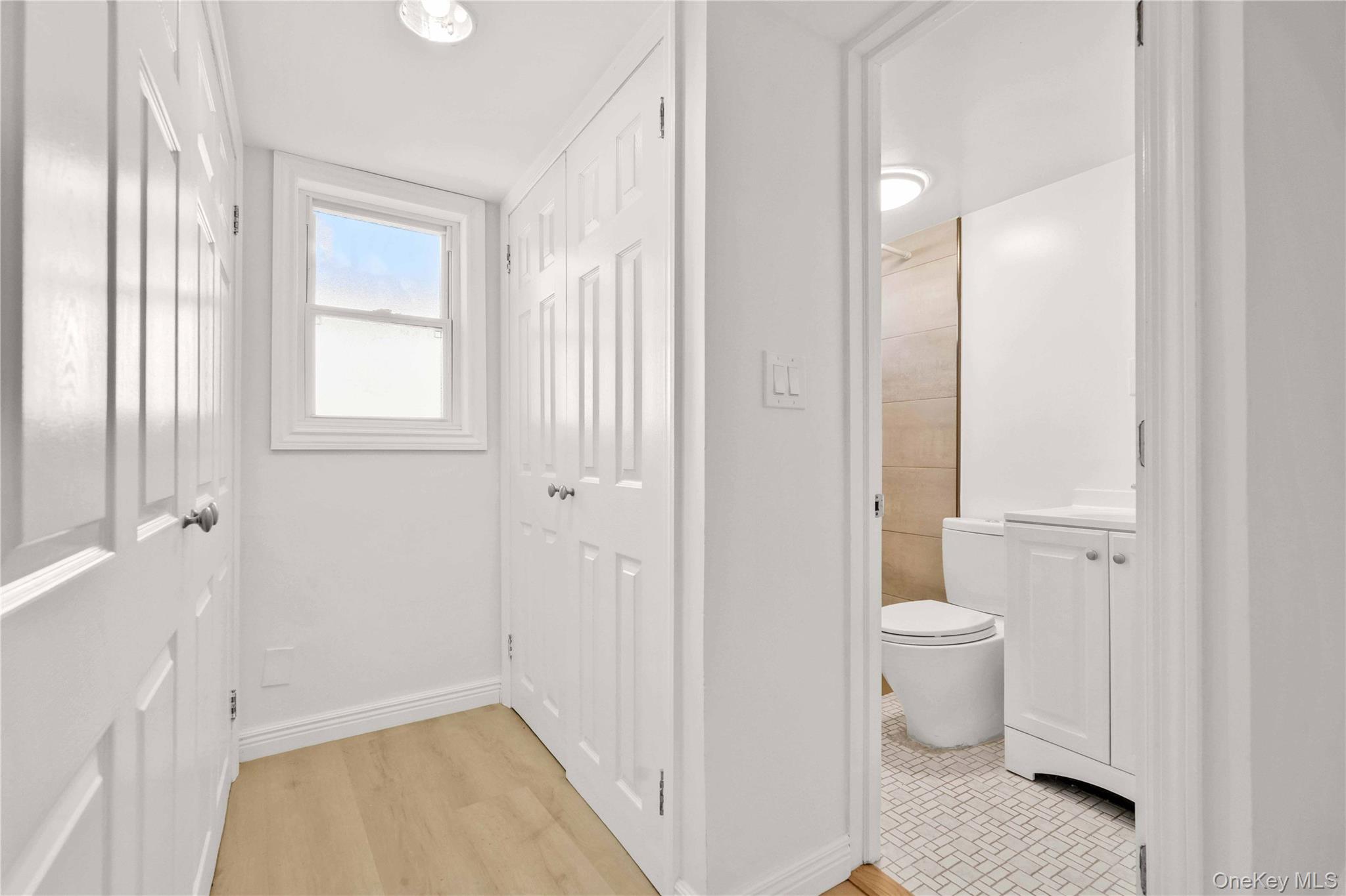 48-12 37 Street, Long Island City, NY 11101